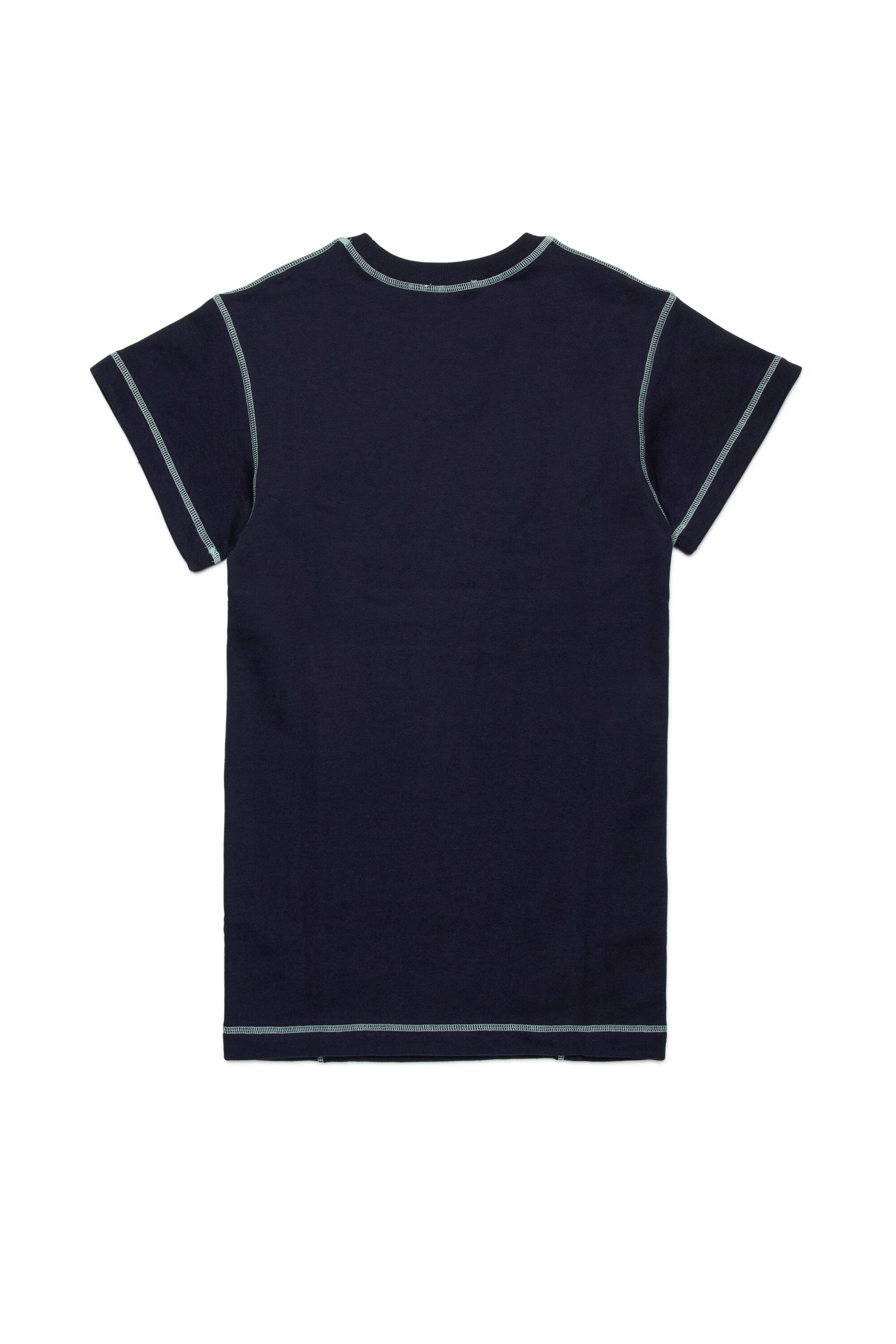 コントラストカラーのシームが施されたフリースドレス