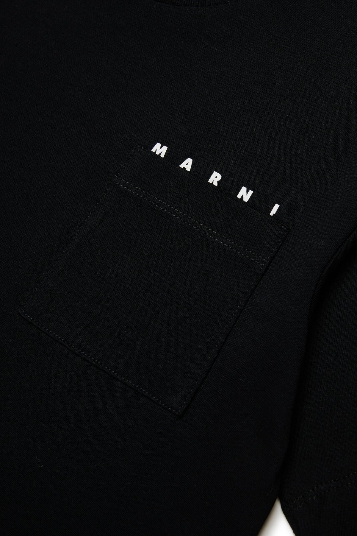 胸ポケット付きジャージーTシャツ