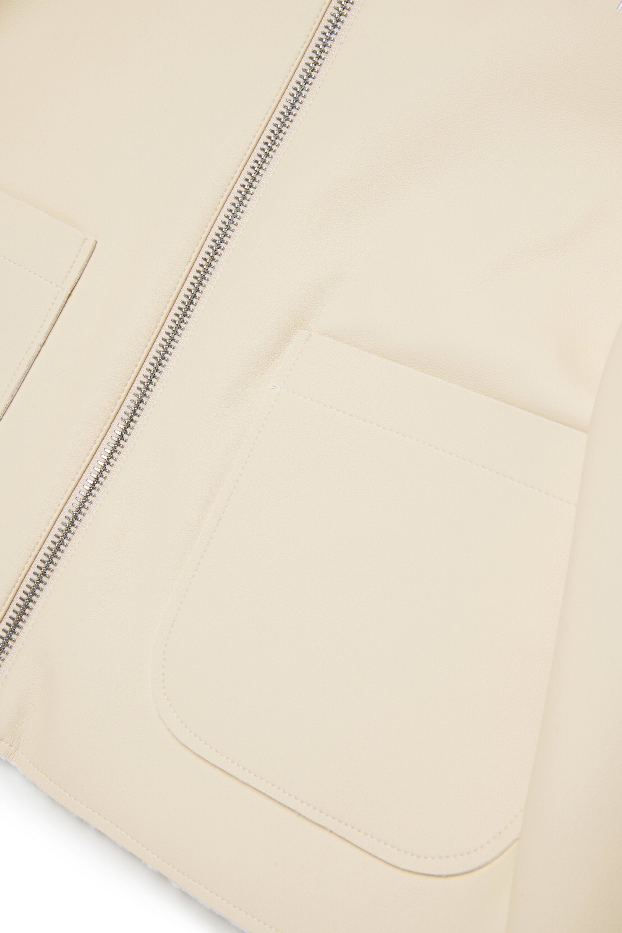 ロゴ入りコーティング・ジャケット