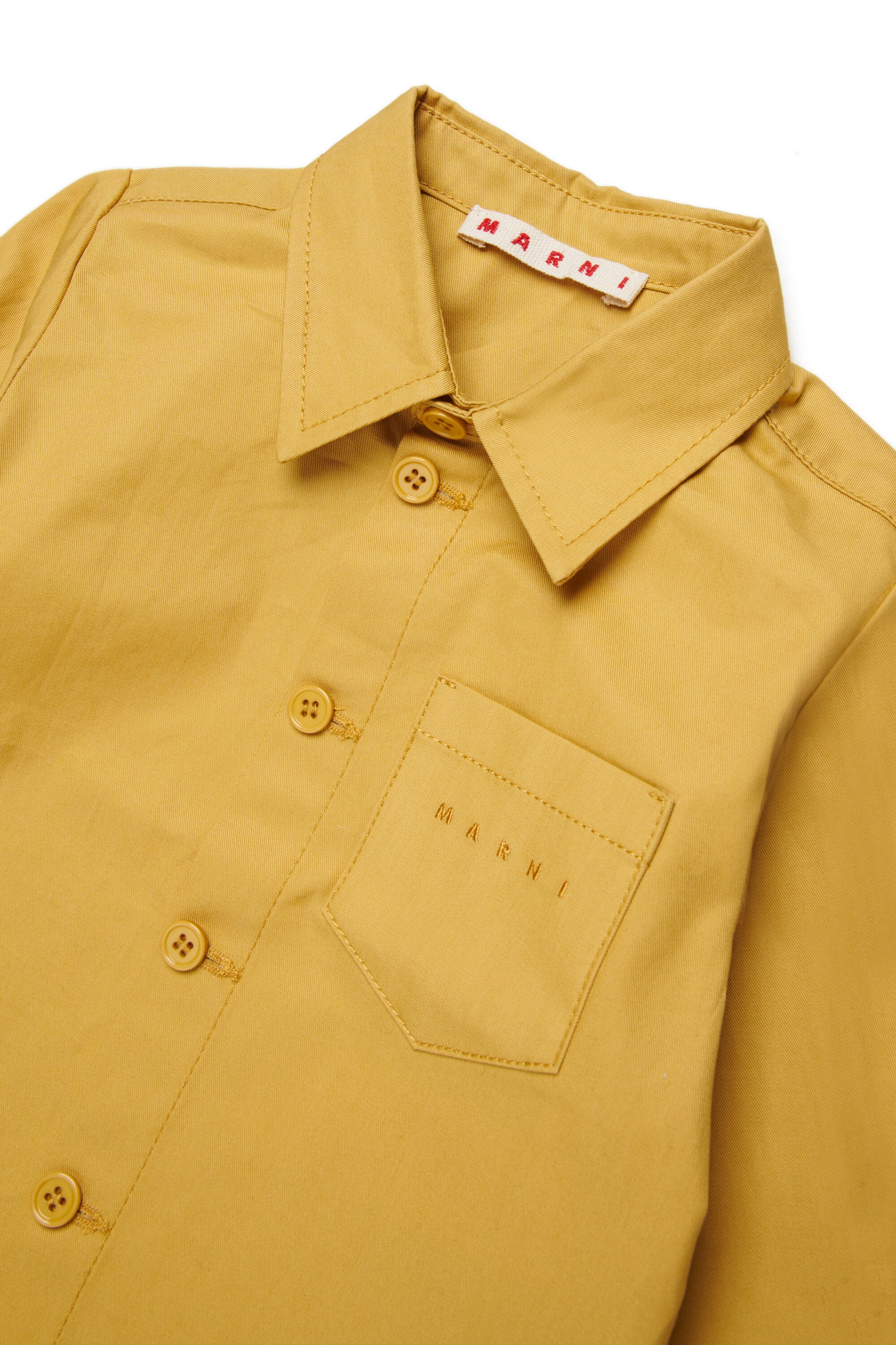 胸ポケット付きシャツジャケット