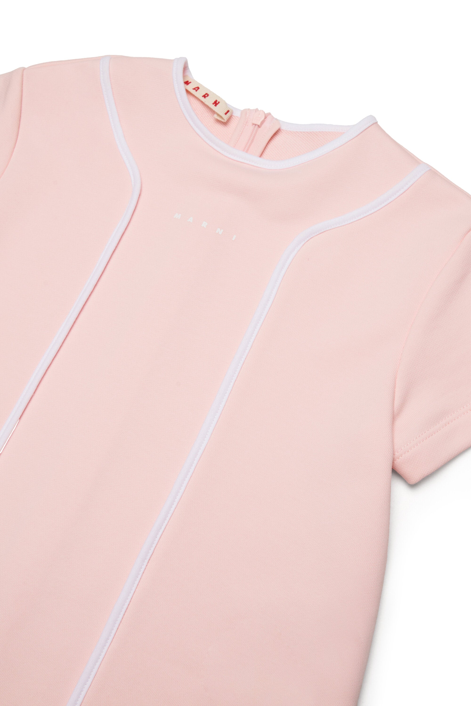 半袖のストレートラインドレス