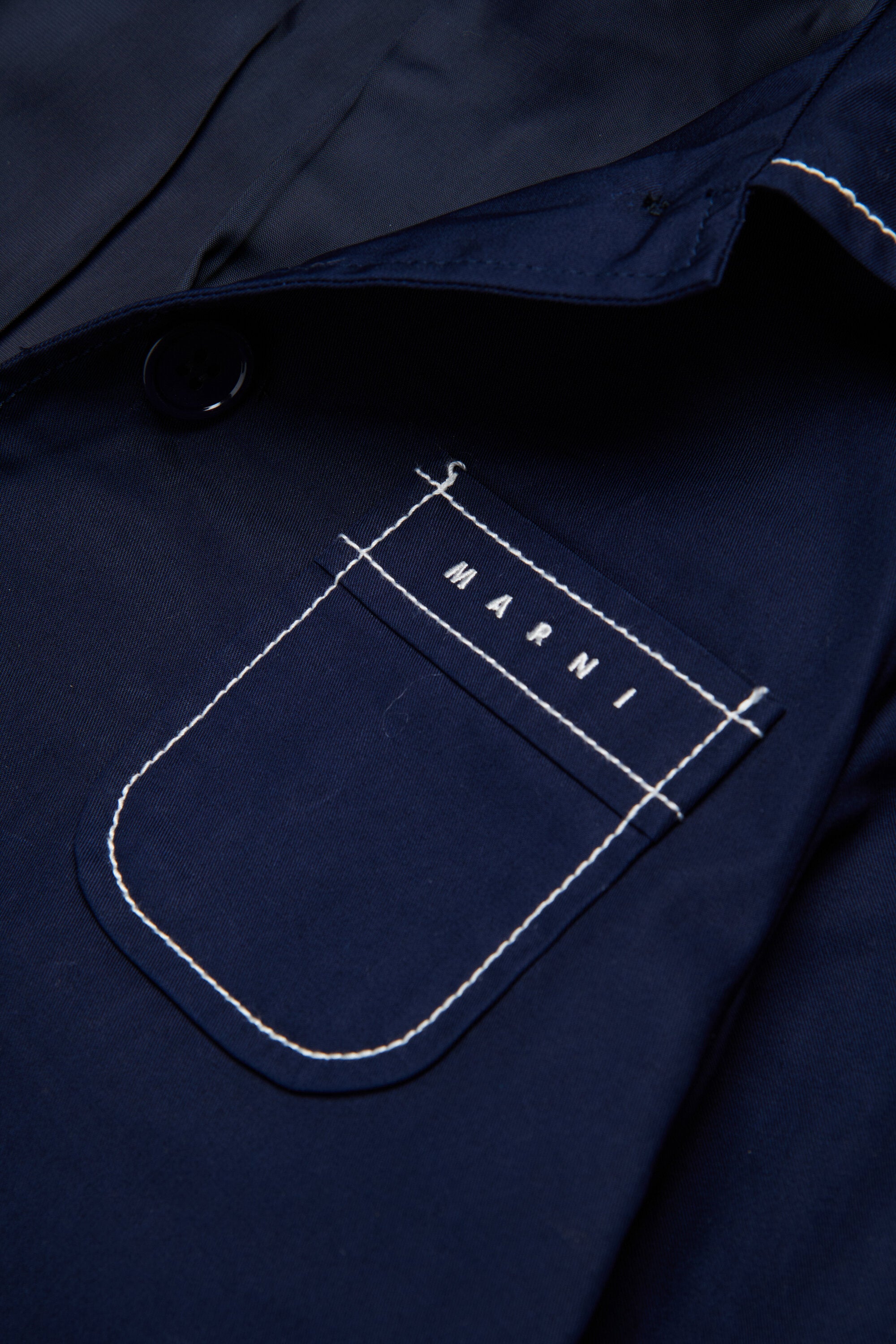 ロゴプリントジャケット