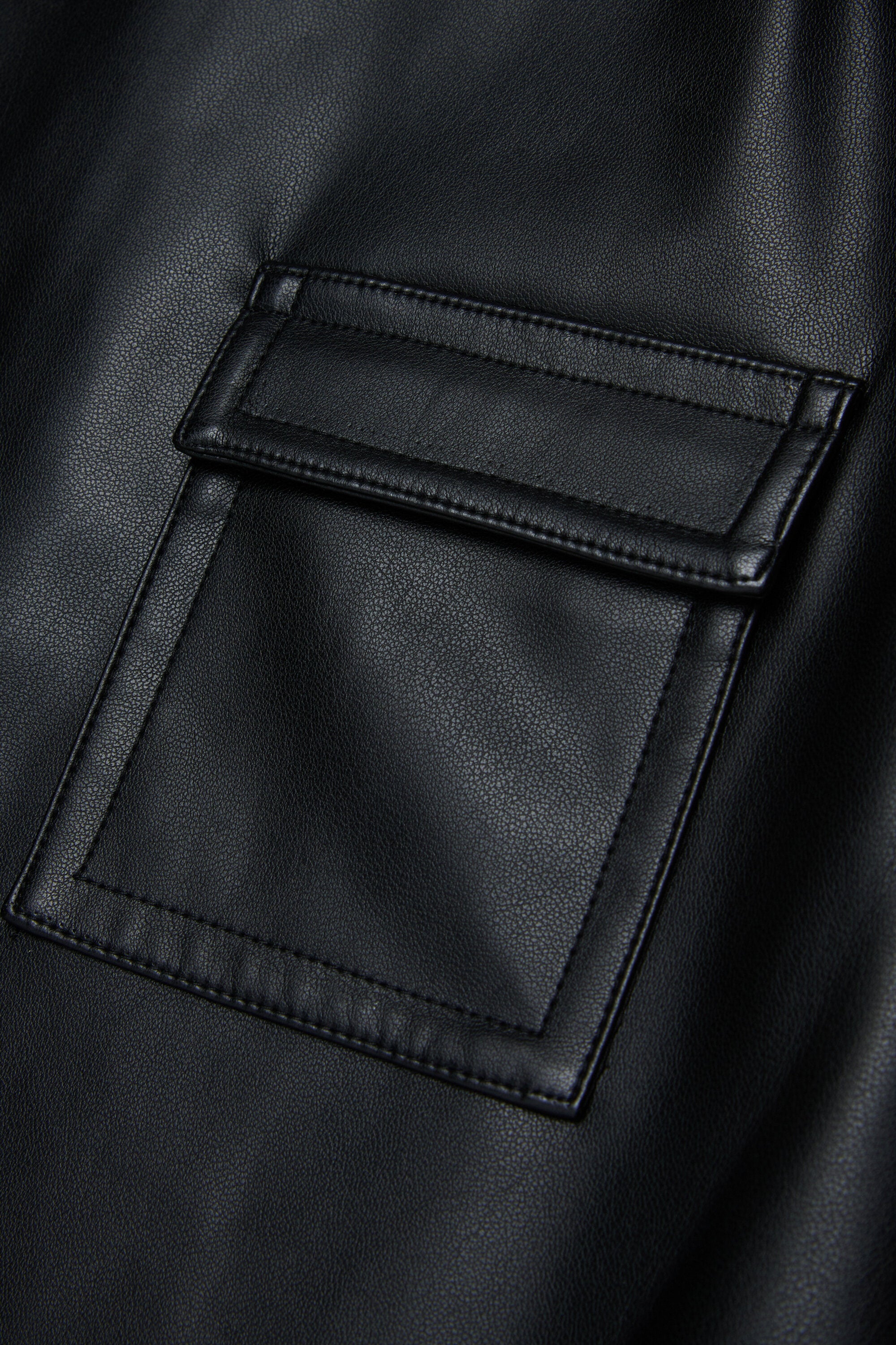 Sleeveless dress with pocket