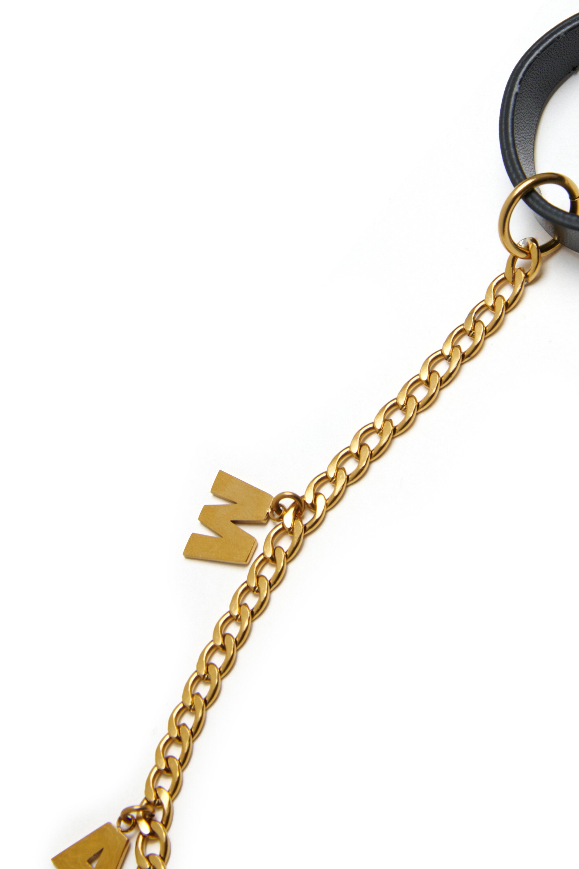 Charm with dangling letters