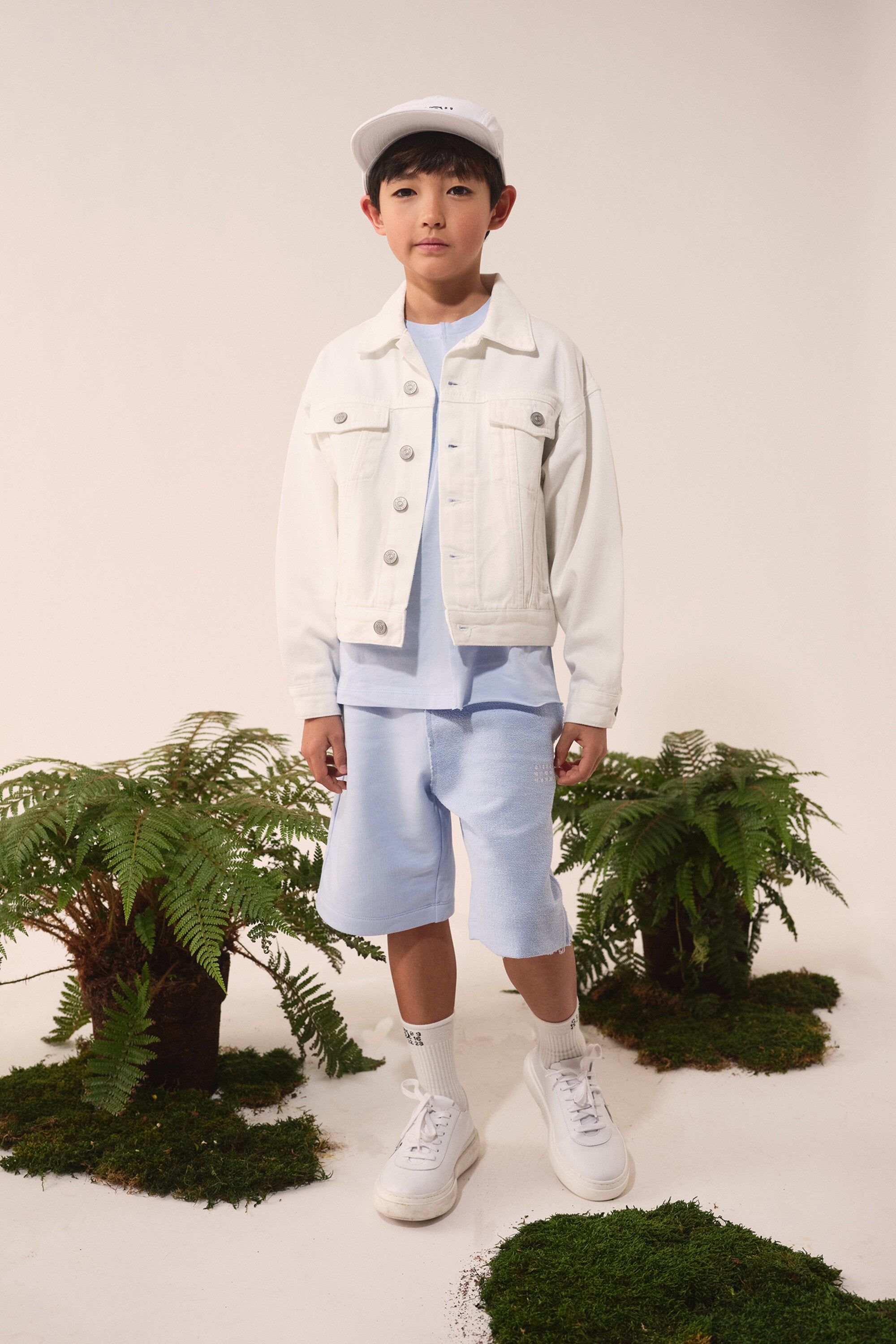 ブランドホワイトデニムジャケット