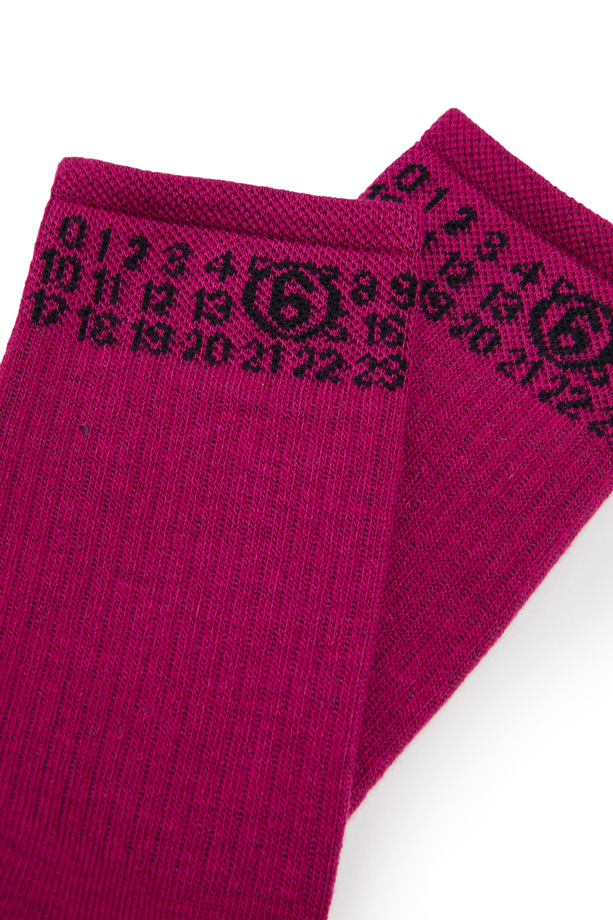 Ribbed socks branded with numeric logo