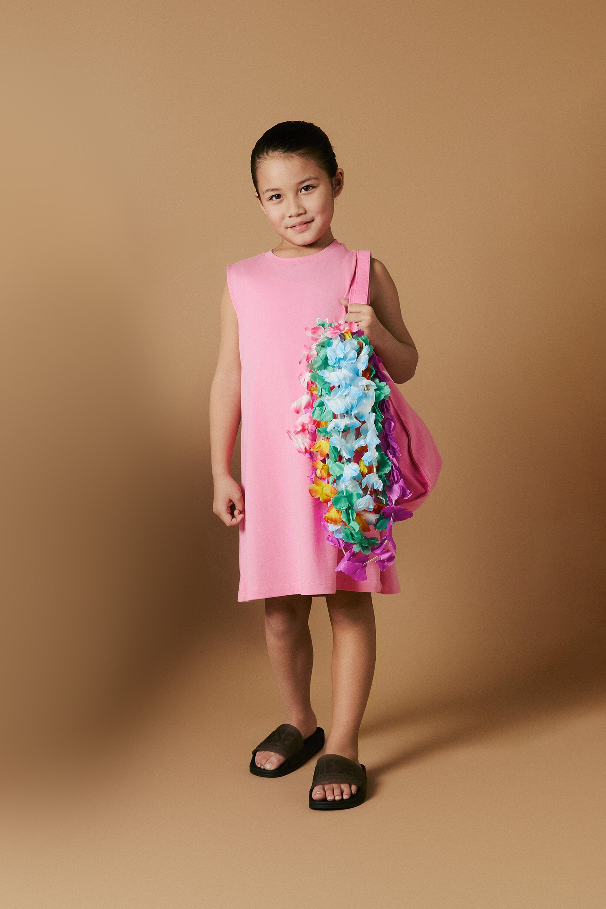 数字ロゴ入りノースリーブカバーアップドレス