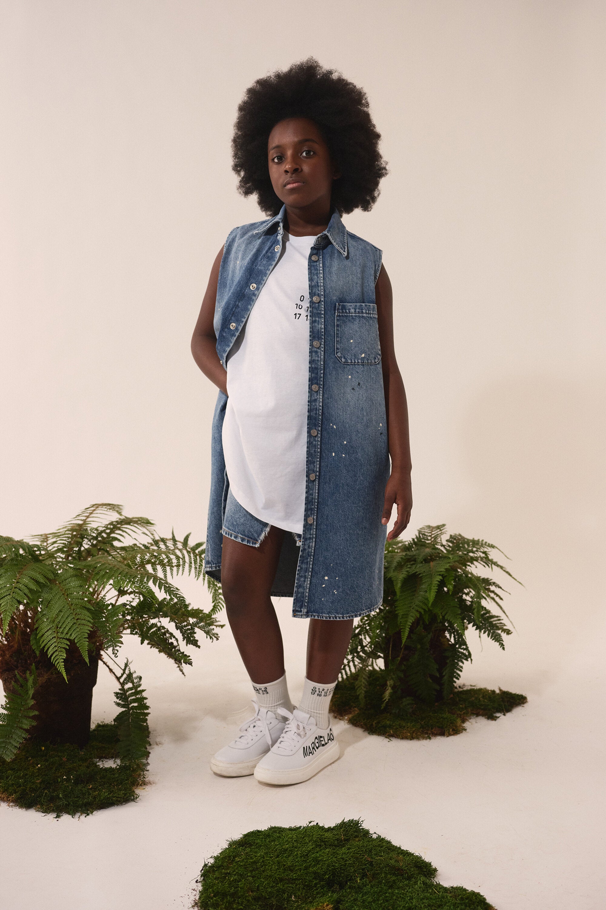 カラースポットのデニムマキシシャツドレス