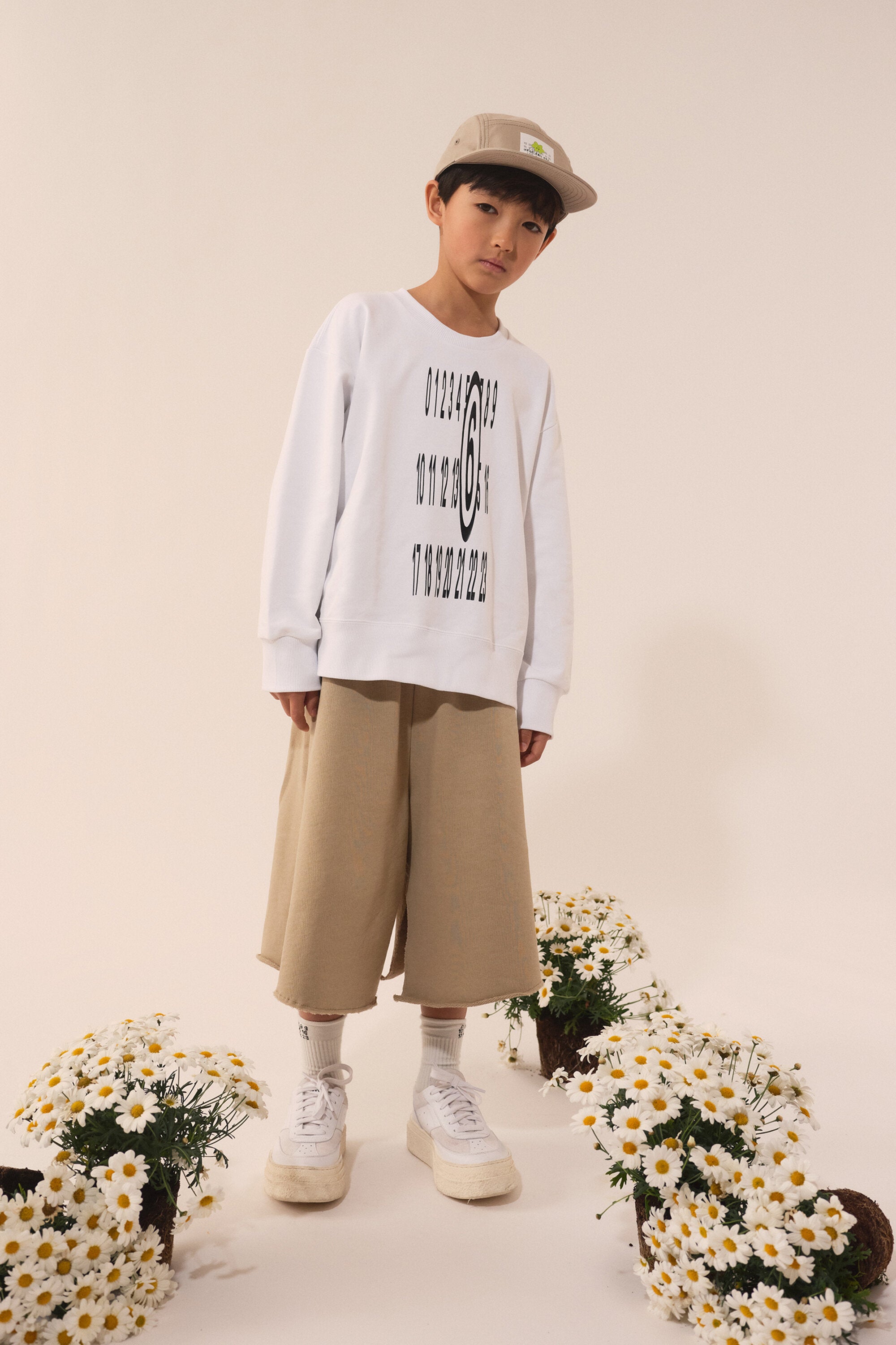 ストレッチロゴ入りクルーネックスウェットシャツ