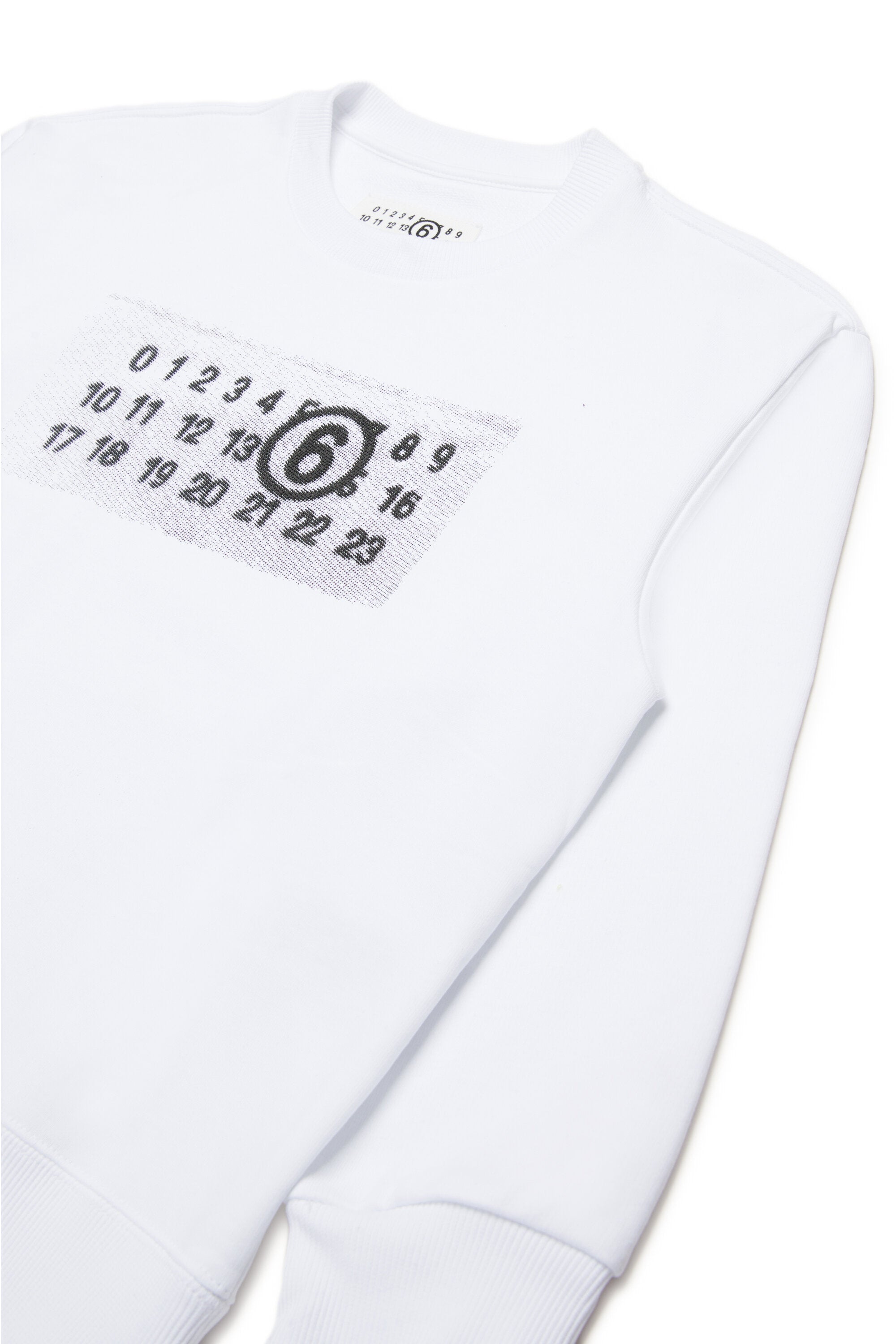 Numeric Logo Pixelのブランドロゴが入ったクルーネックのスウェットシャツ。