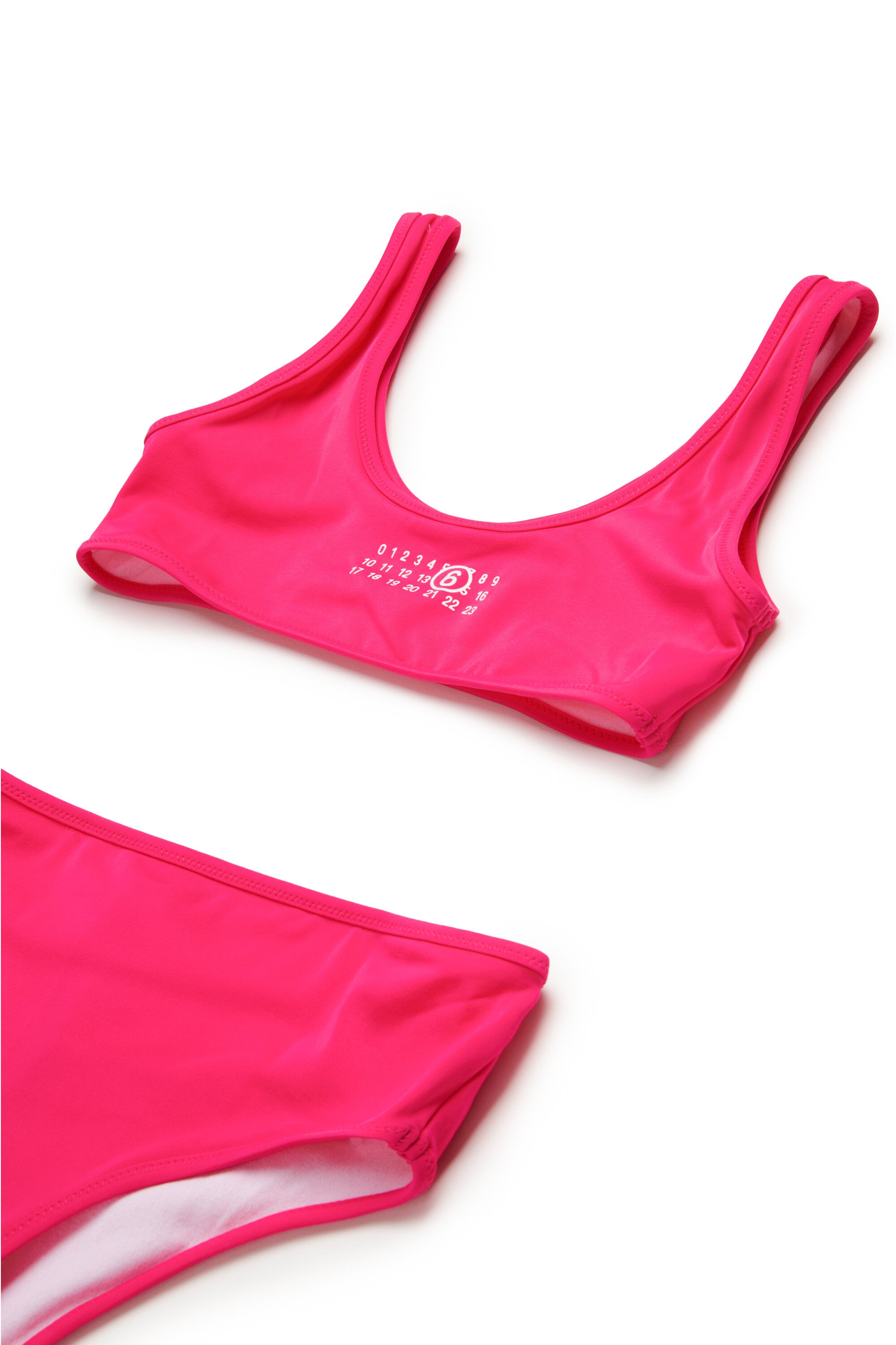 数字ロゴビキニ水着