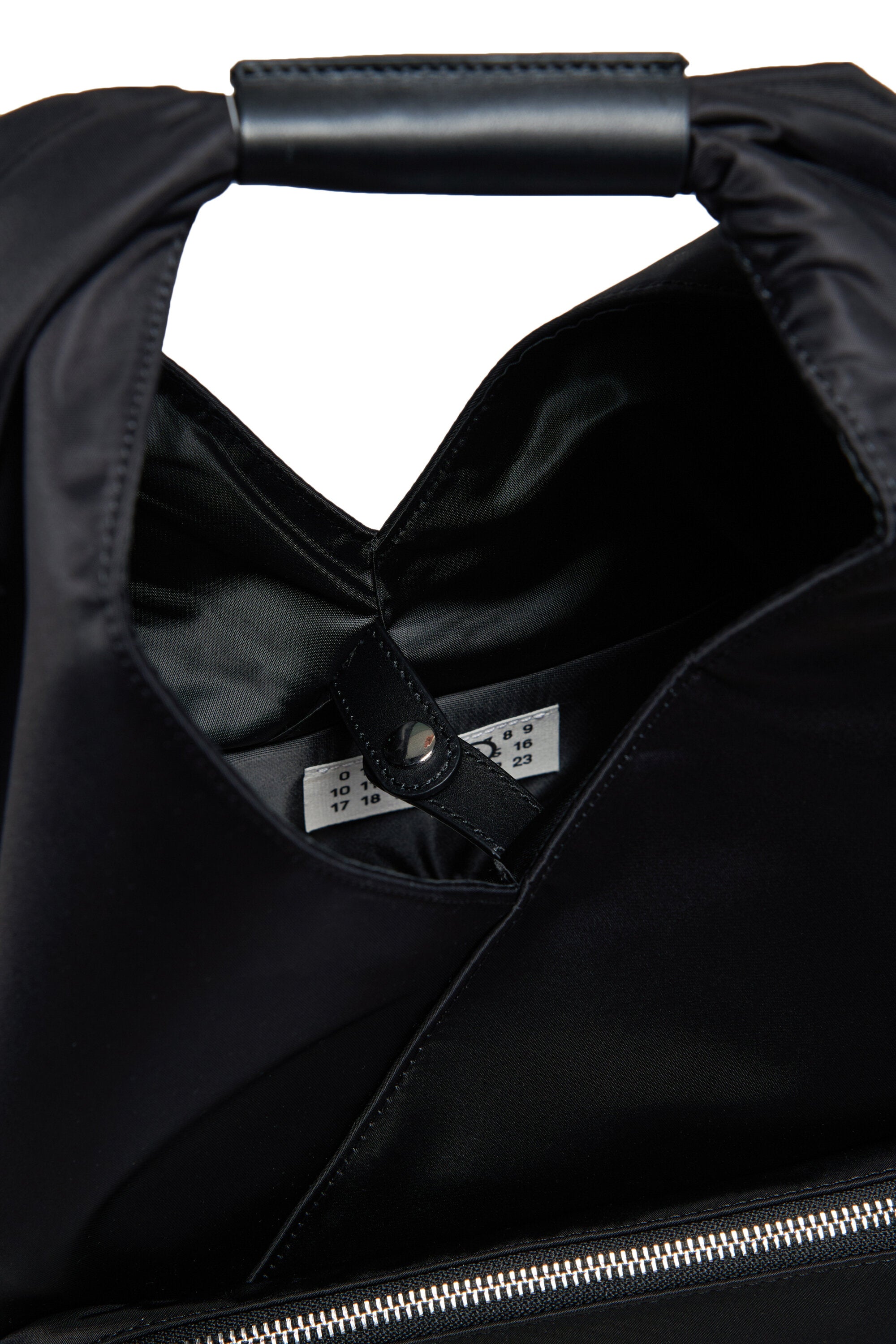 ポケット付きジャパニーズバッグ