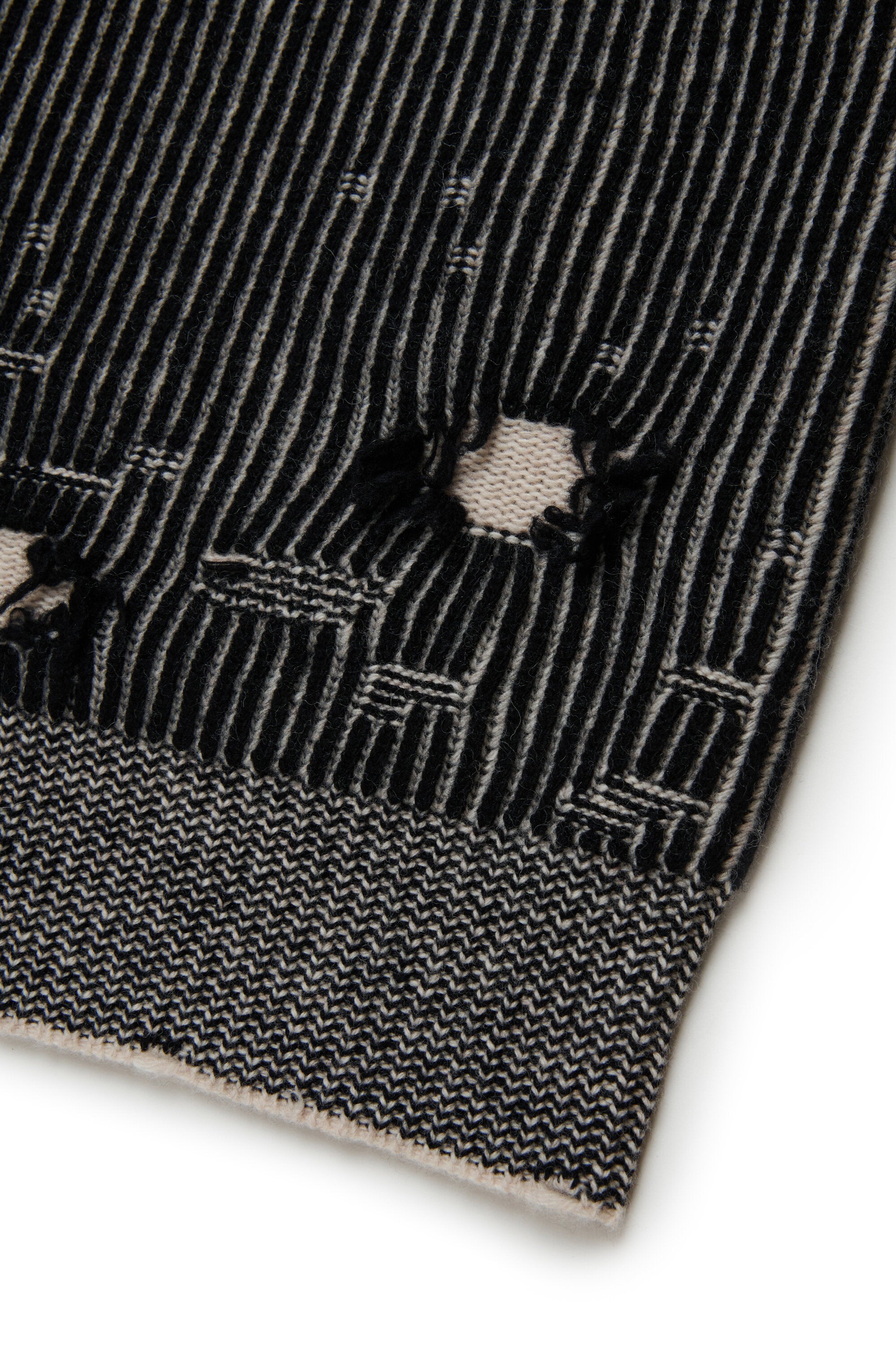 リブ編みウールのミニドレス