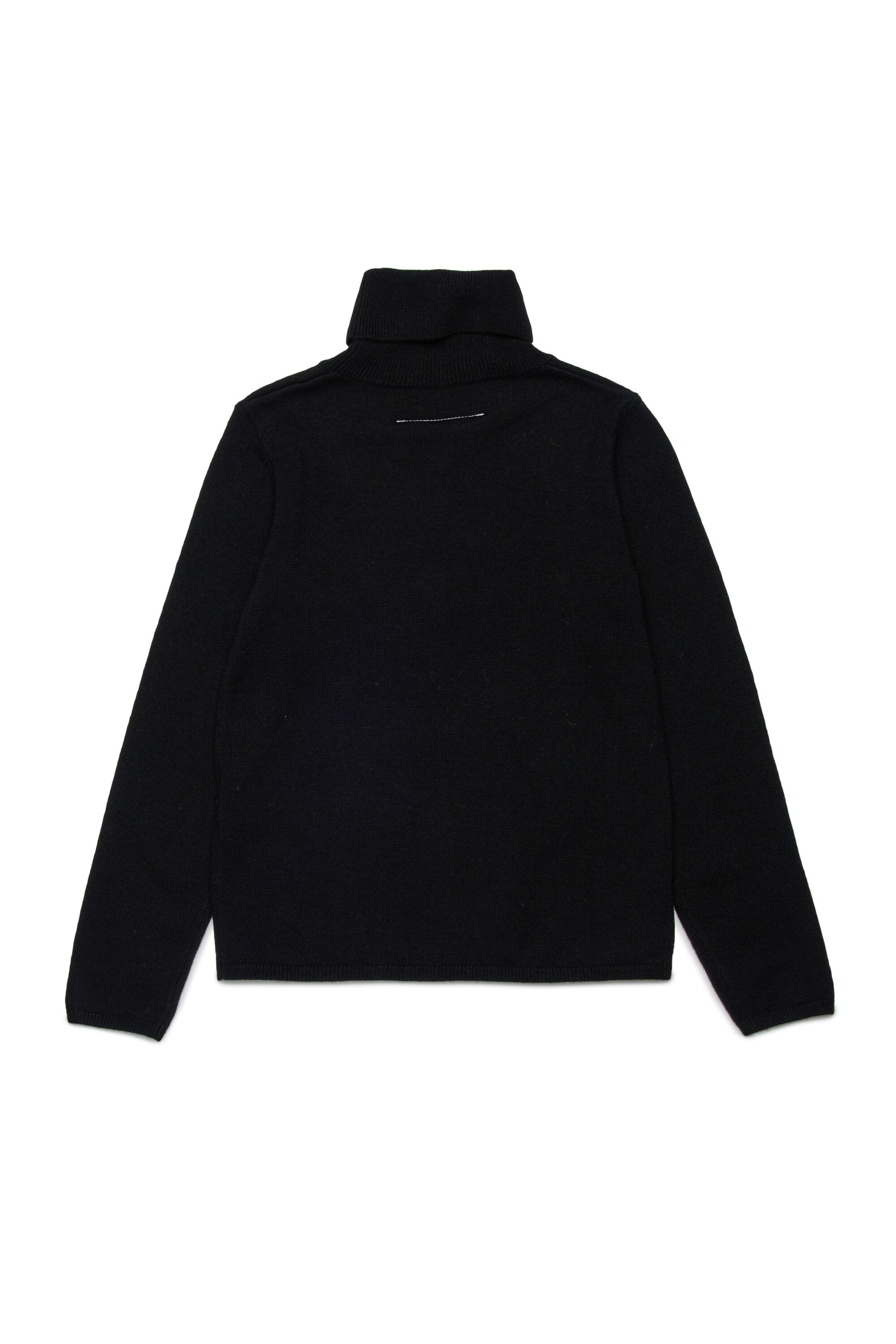 軽量ウール混ニット・タートルネック