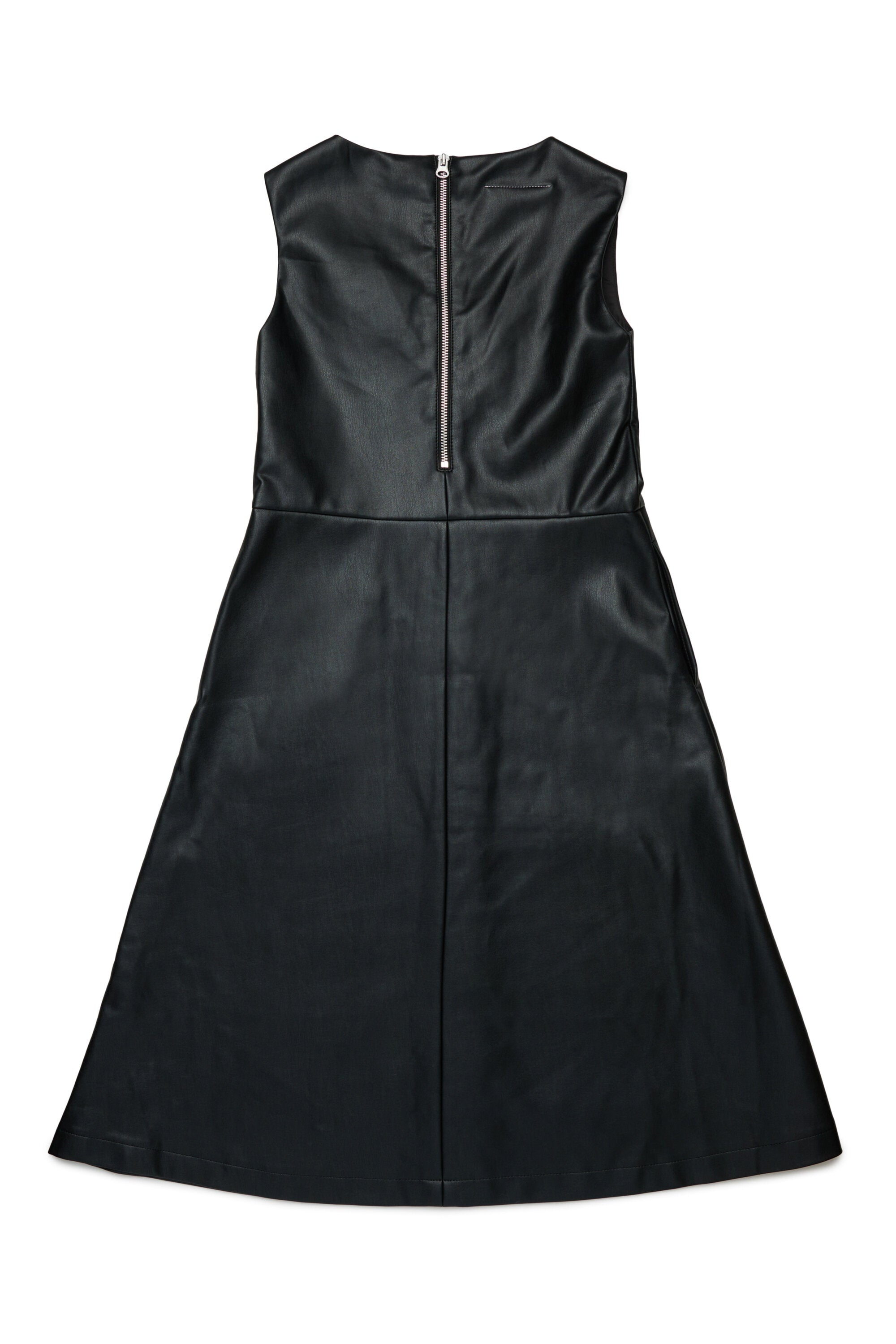 ジッパー付きコーティング素材のロングドレス