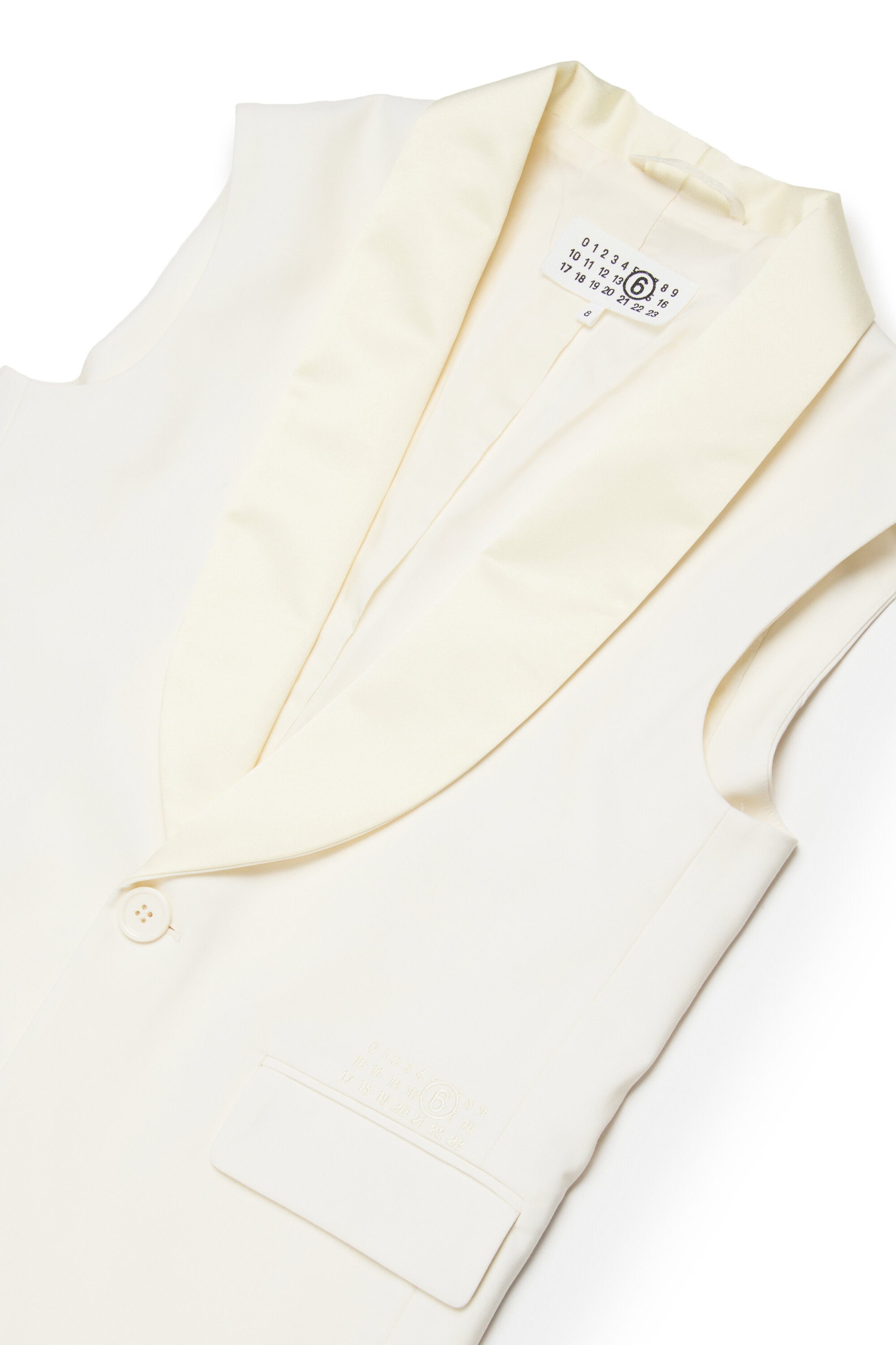 ロゴ入りノースリーブジャケット