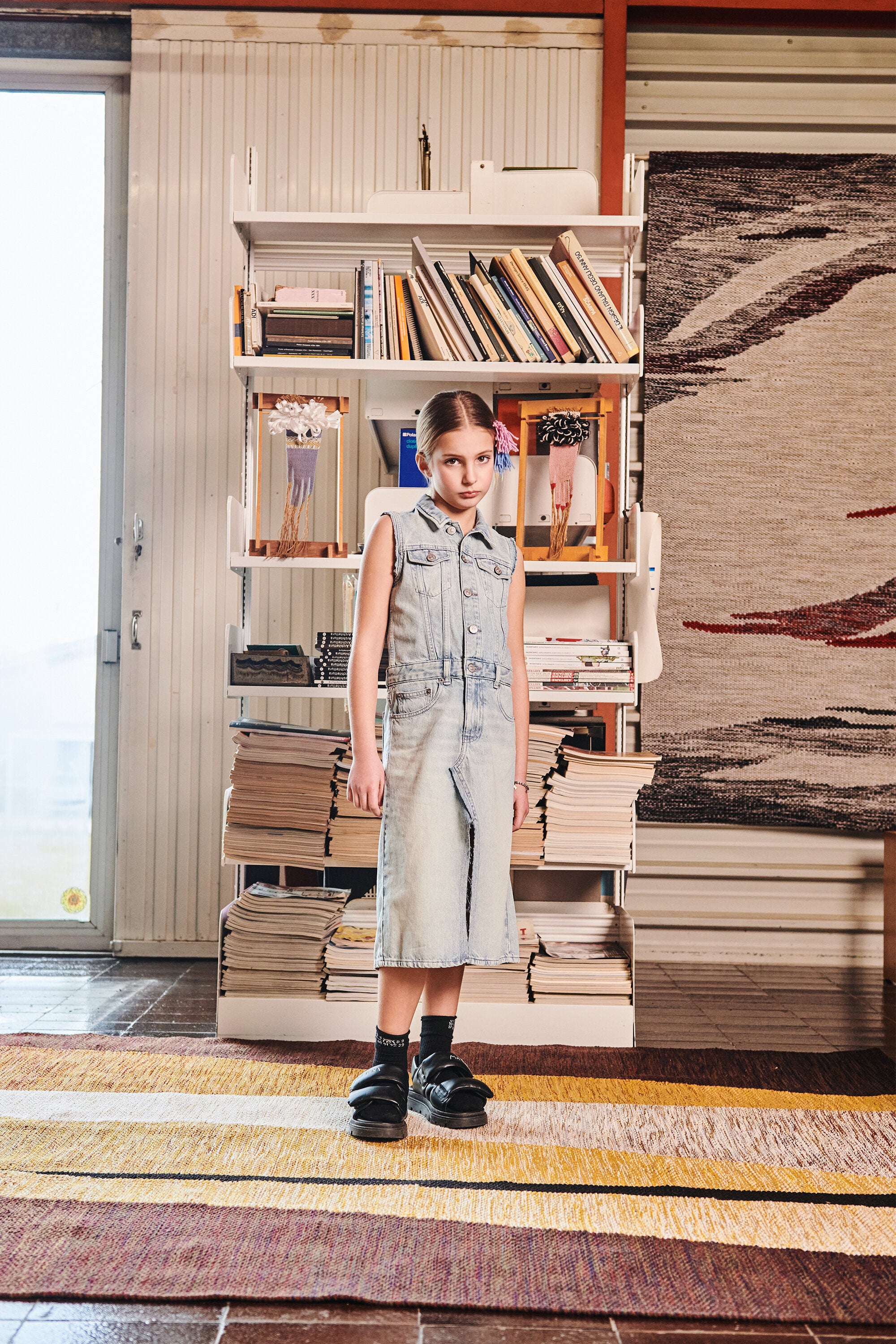 色落ち加工ノースリーブデニムドレス