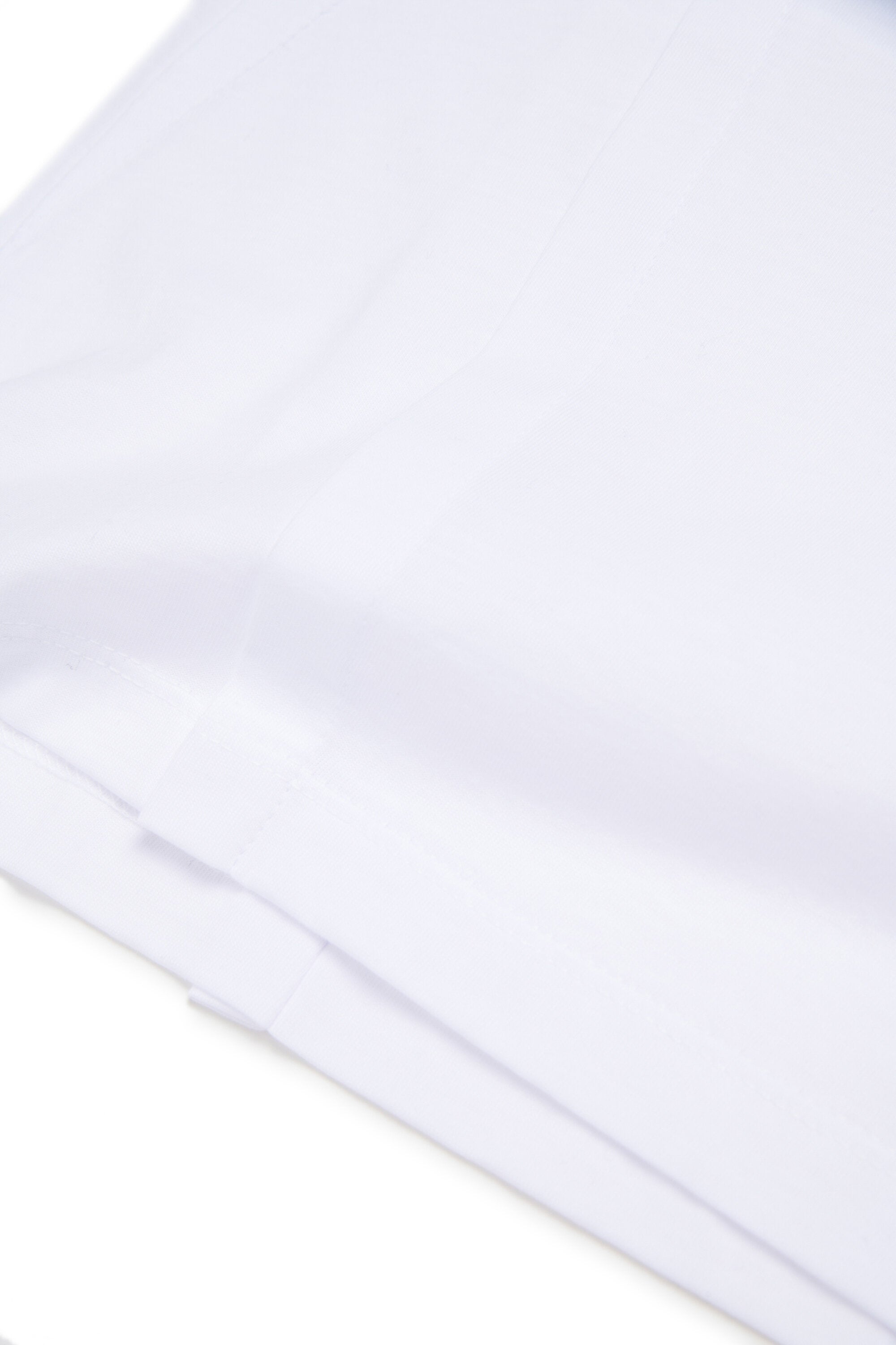 ロゴ入りクルーネックTシャツ