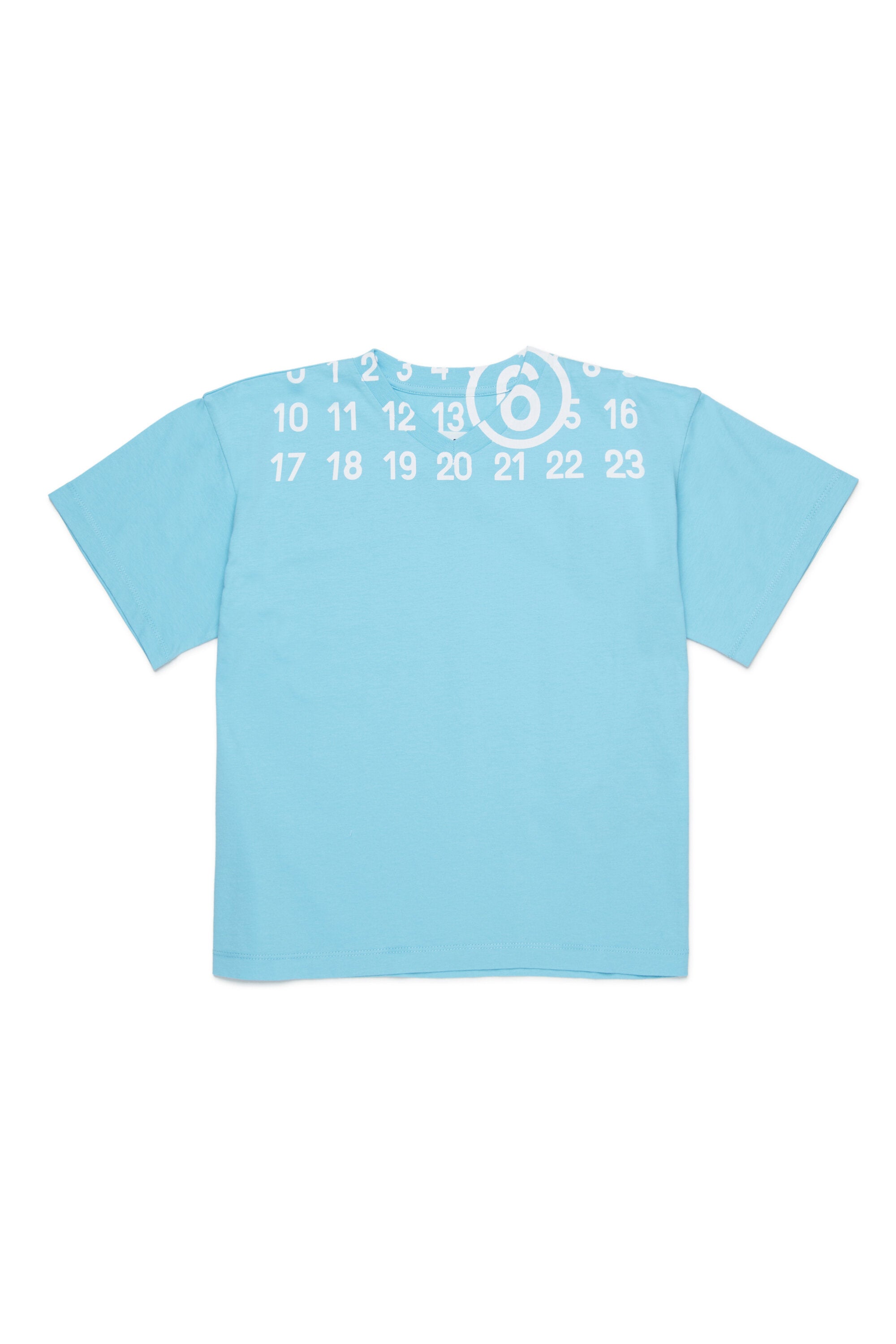 ロゴ入りTシャツ