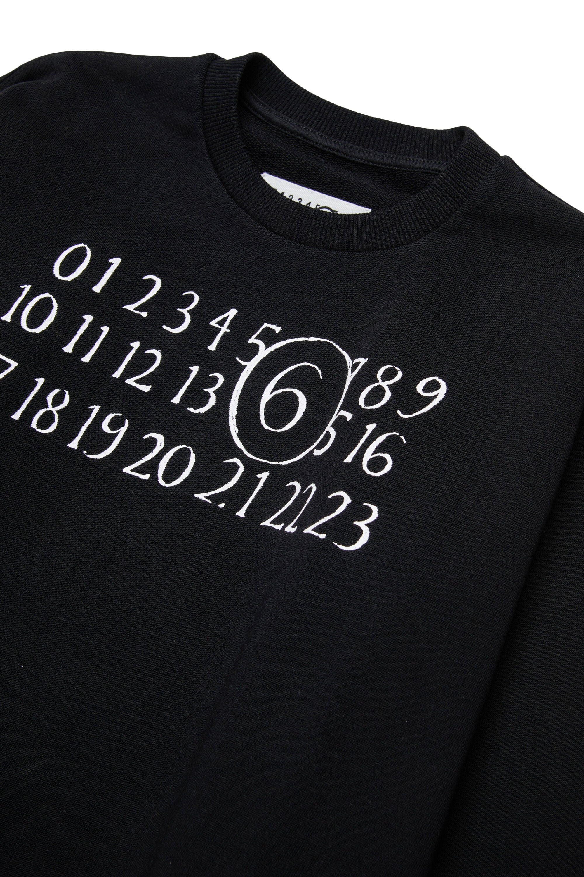 ロゴ入りクルーネックスウェット