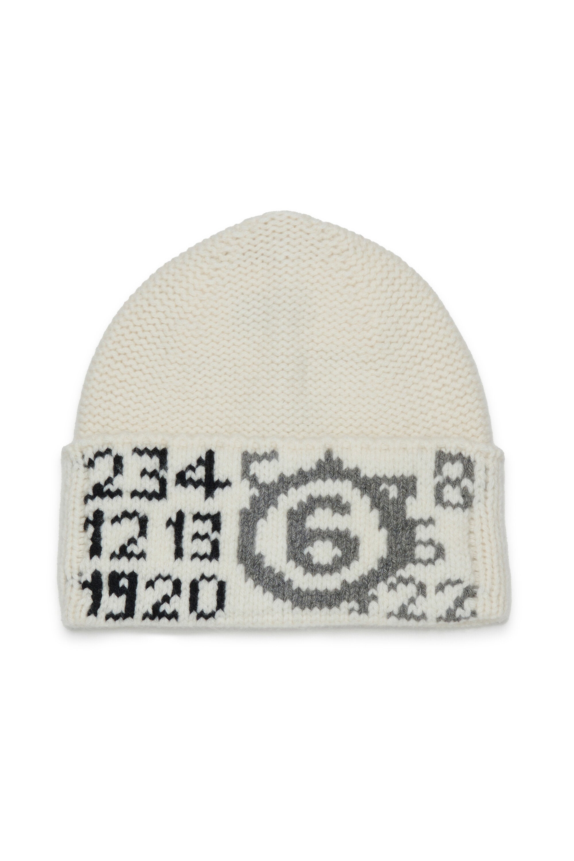 Cap with numeric logo