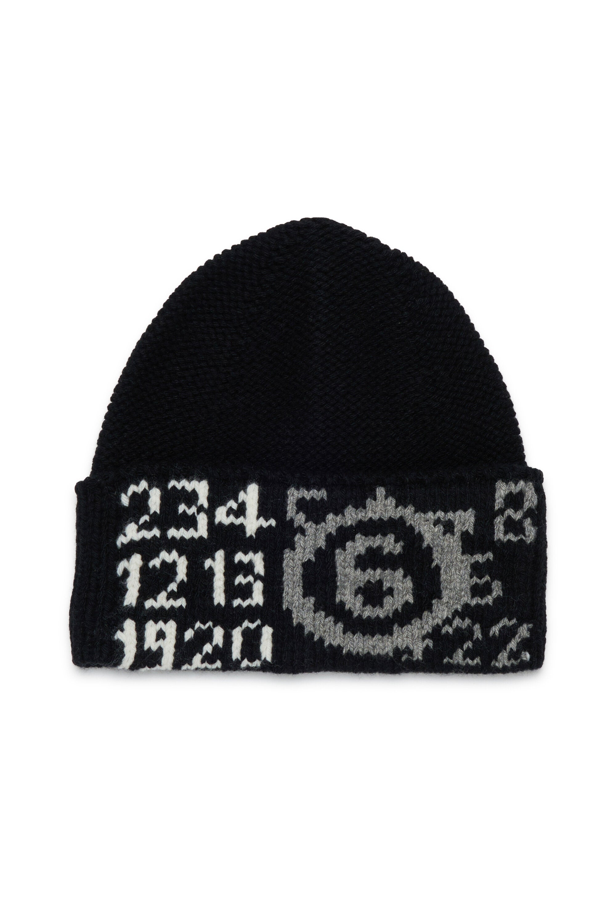 Cap with numeric logo