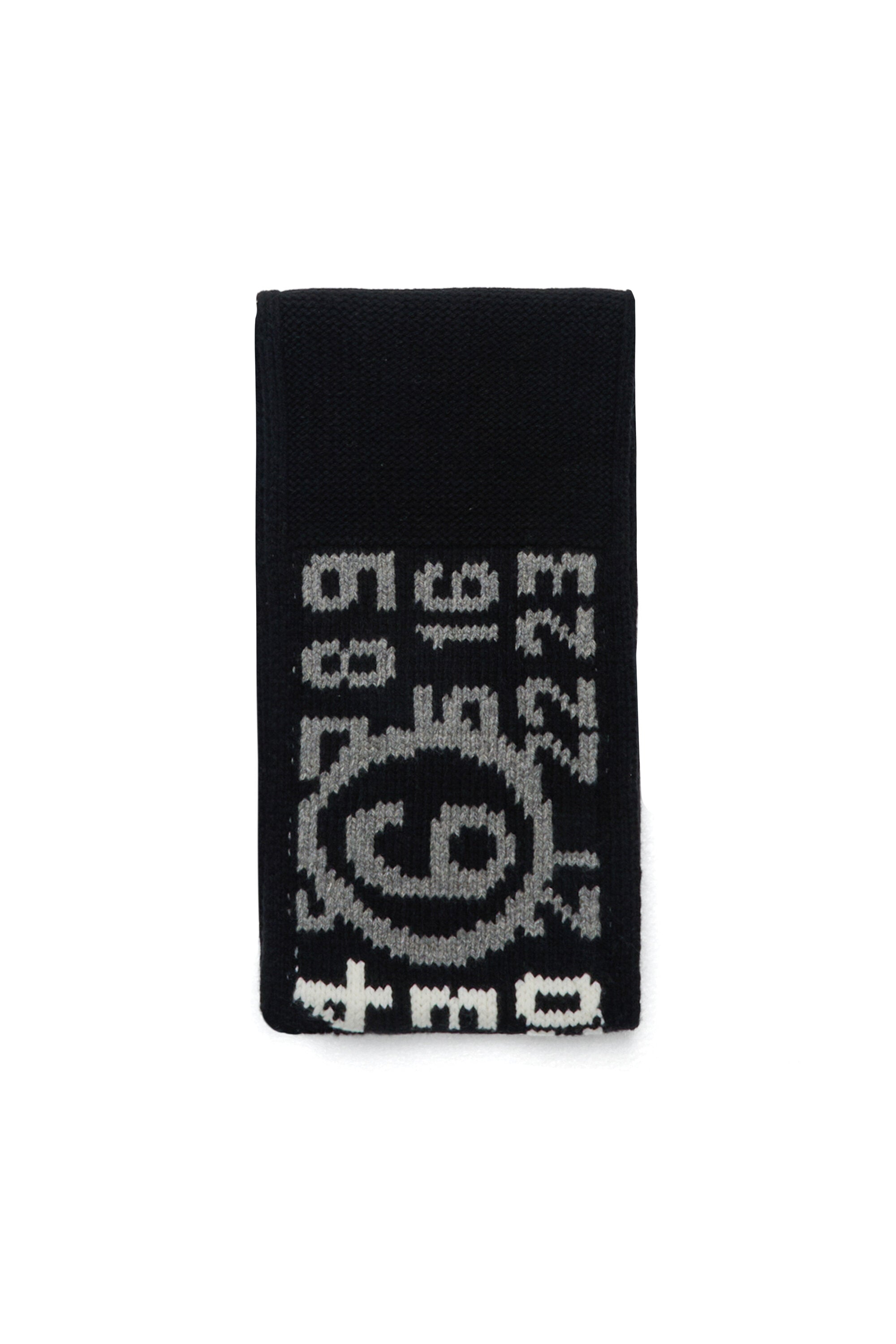 Scarf with numeric logo