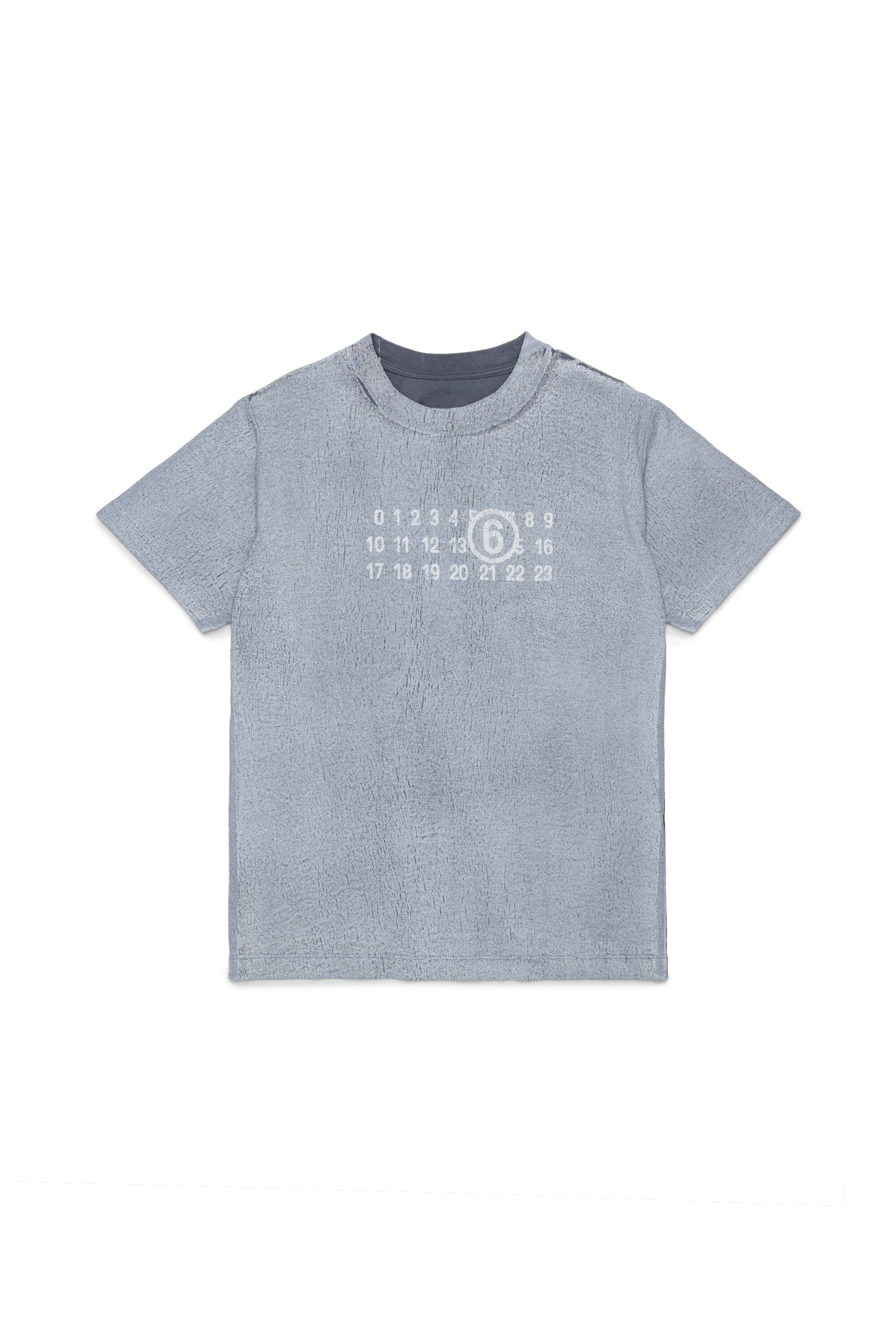 ロゴ入りTシャツ