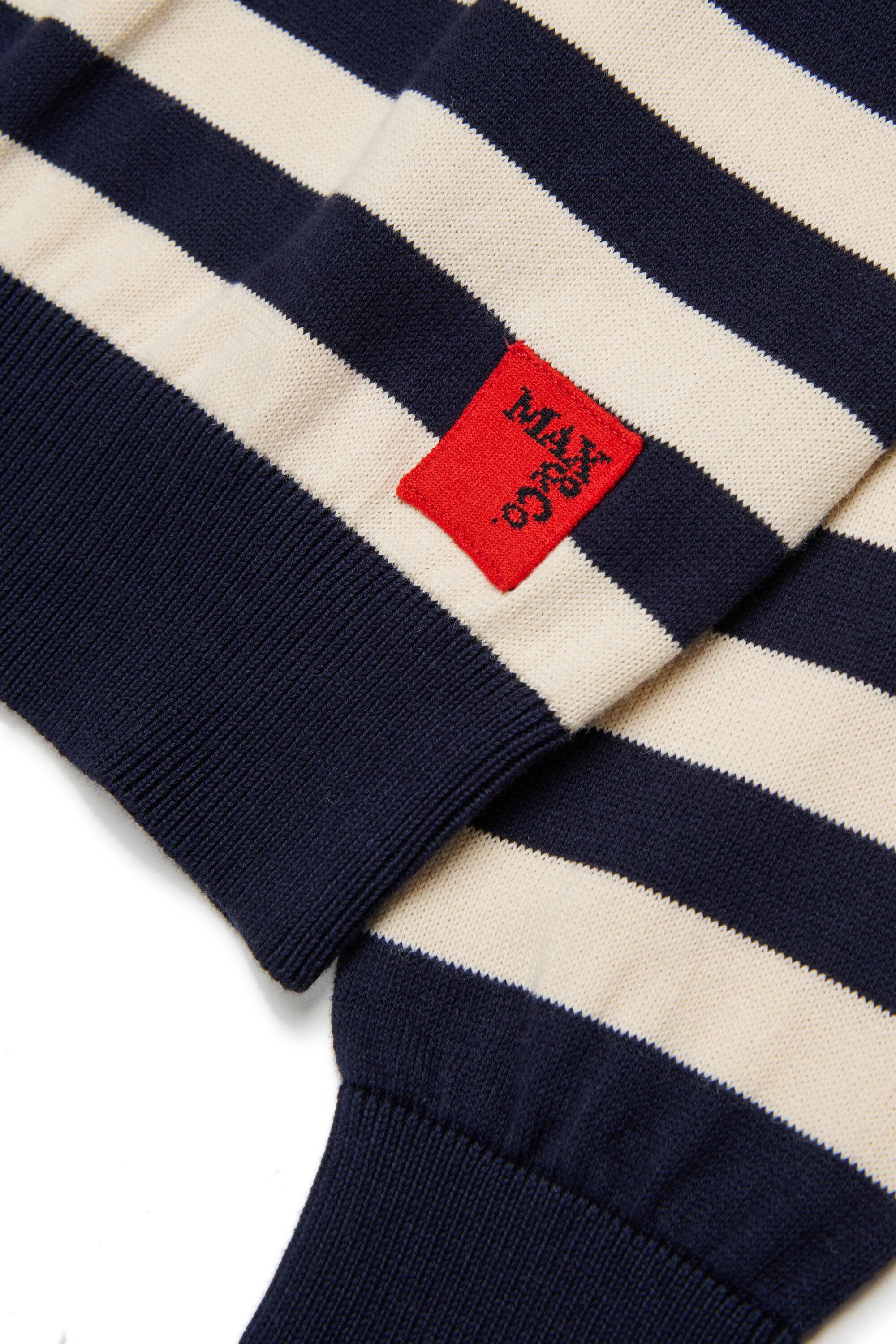 ロゴ入りボーダークルーネックプルオーバー