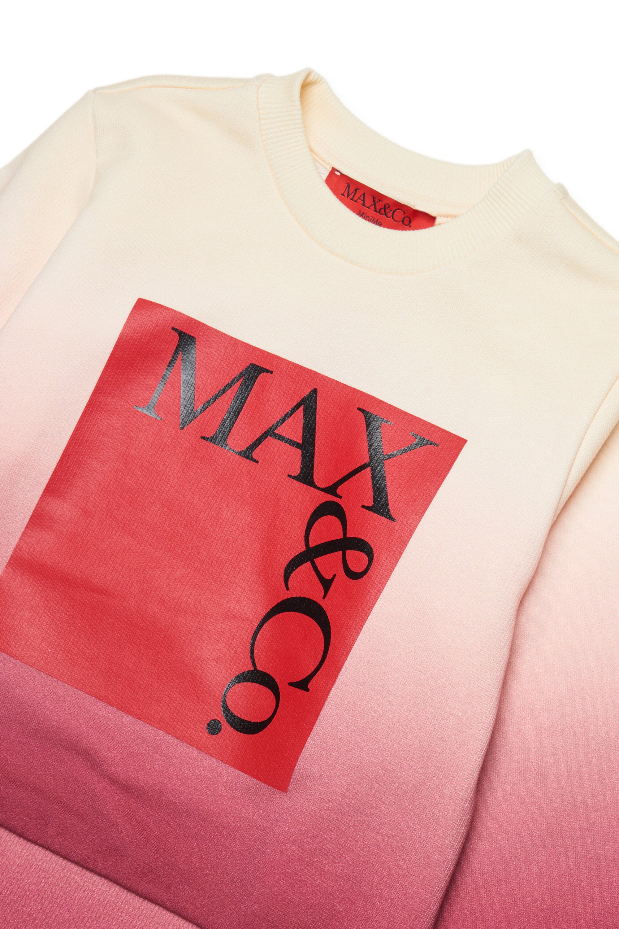 ロゴ入りクルーネックスウェット