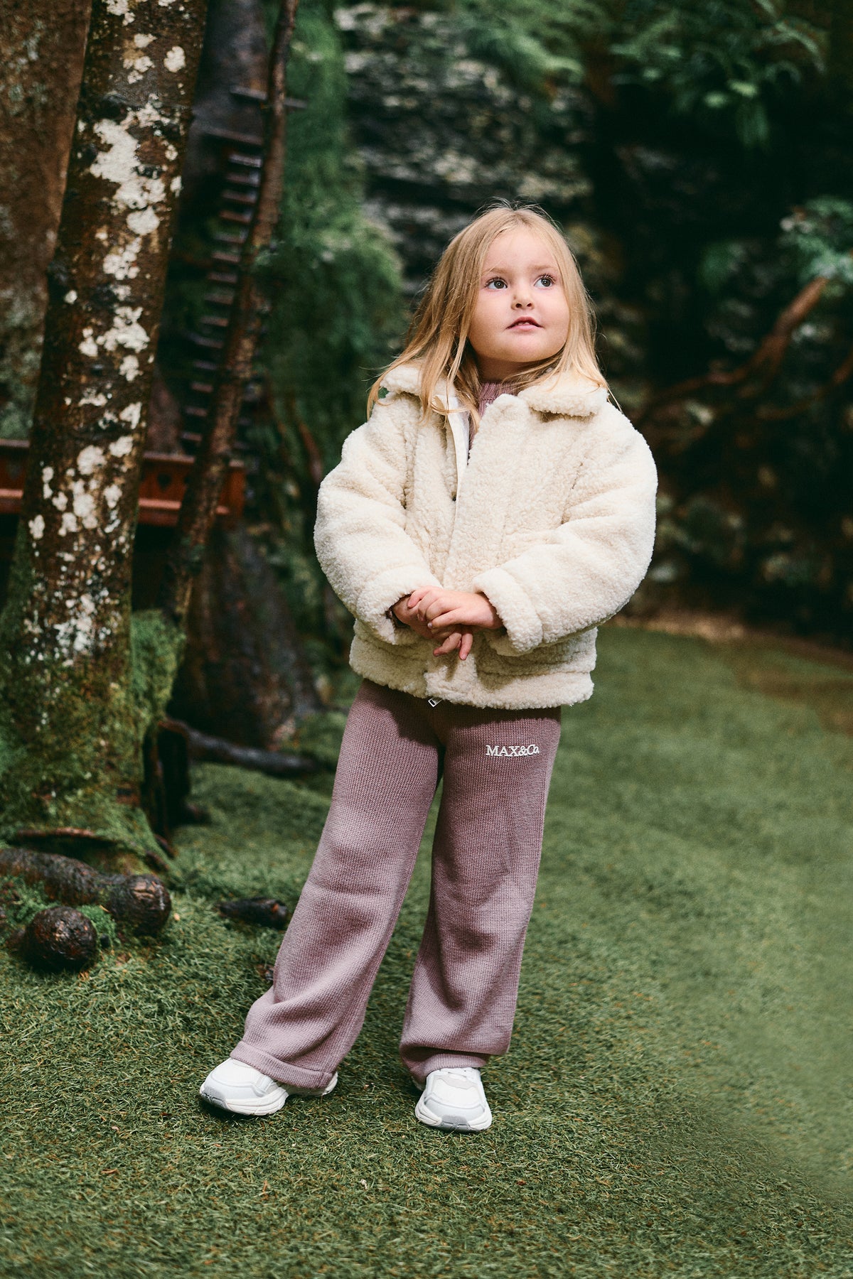 Knit pants with logo
