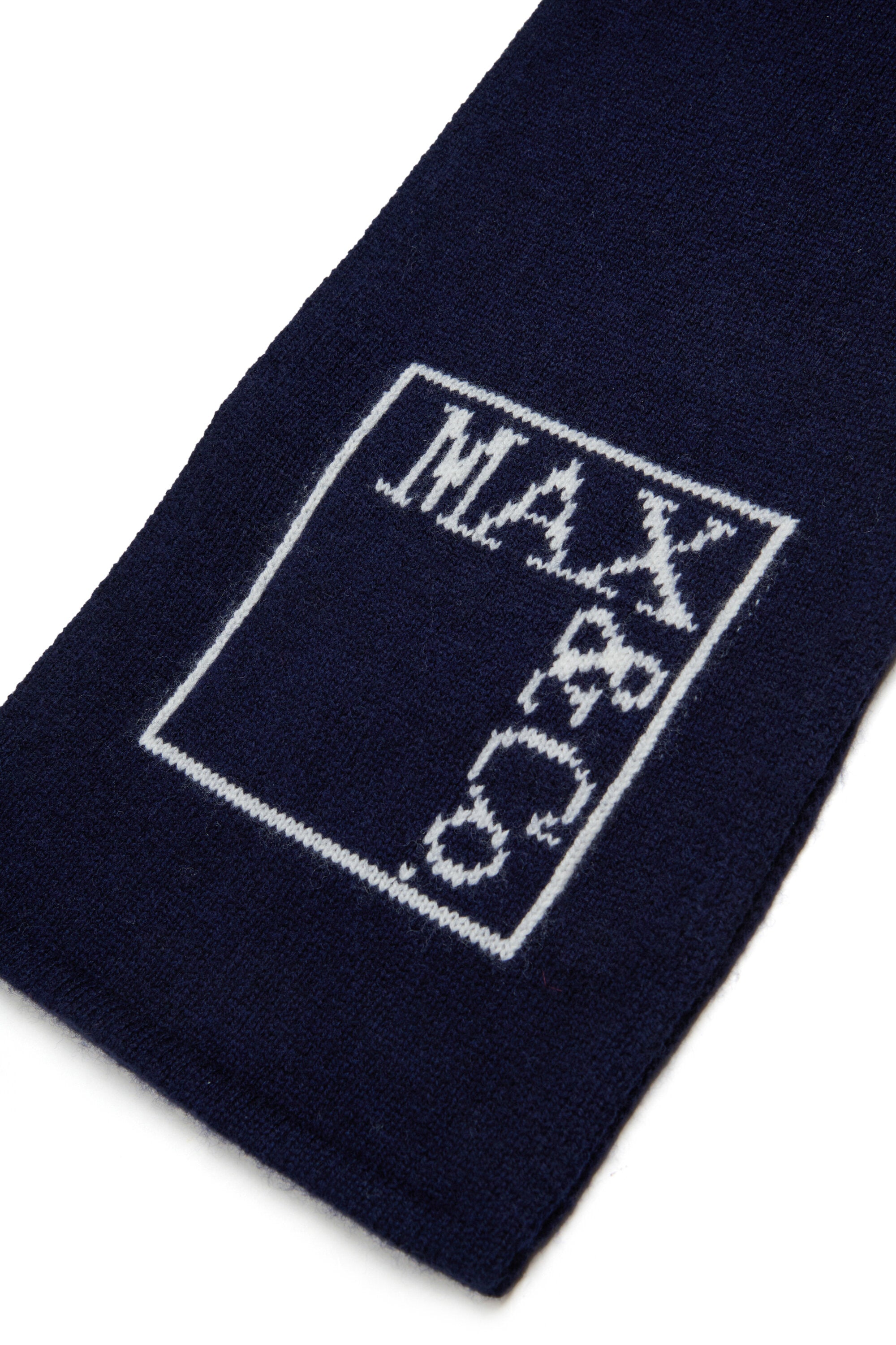 Scarf with logo