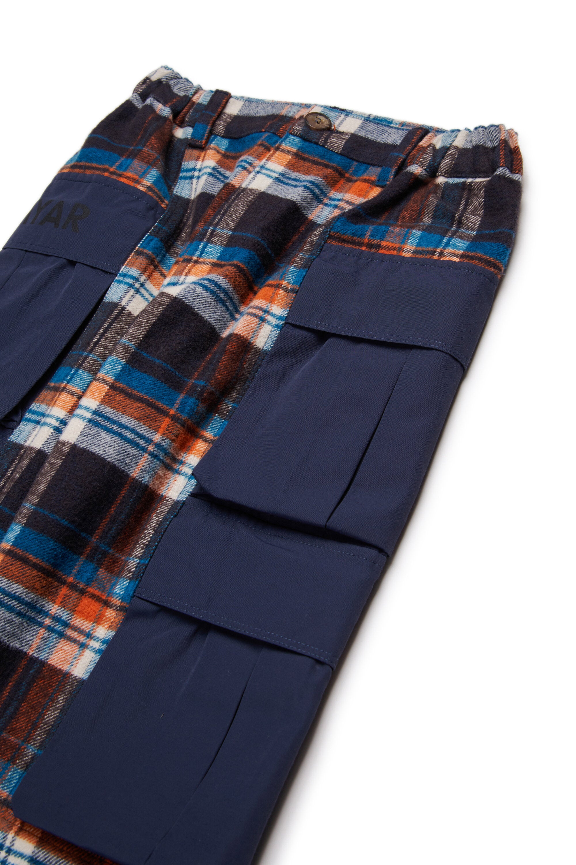 チェック柄カーゴパンツ