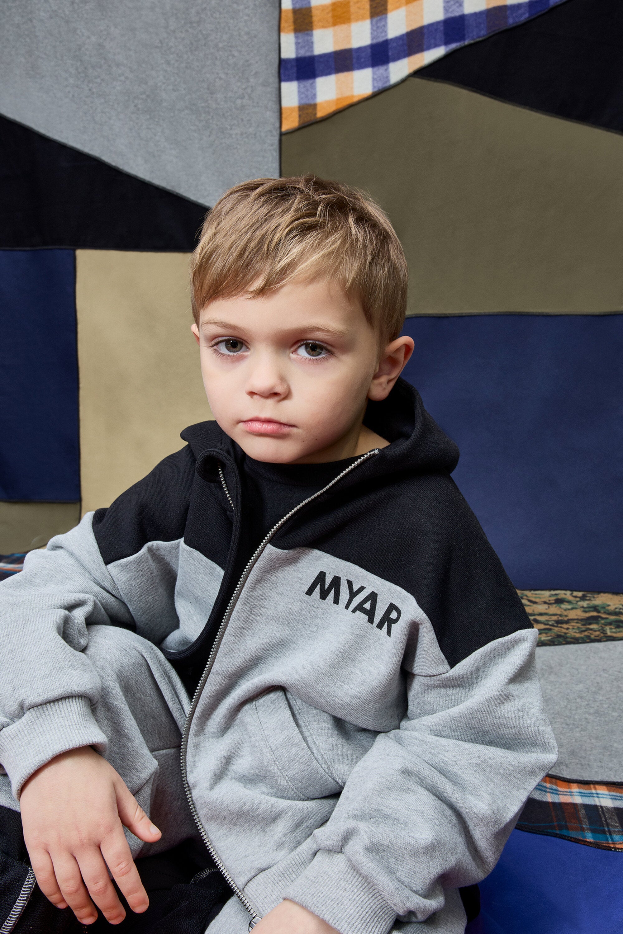 Hoodie with MYAR logo