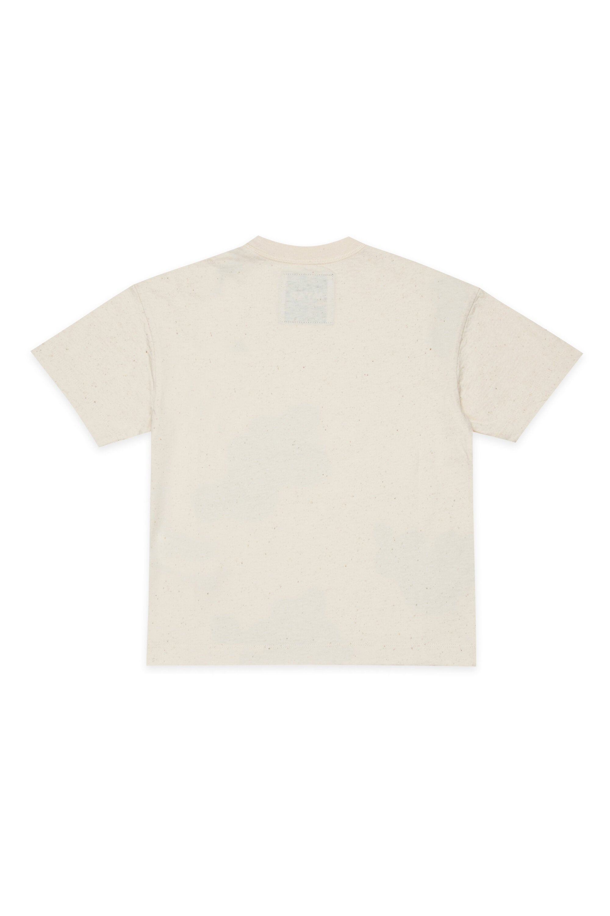 ロゴ入りTシャツ