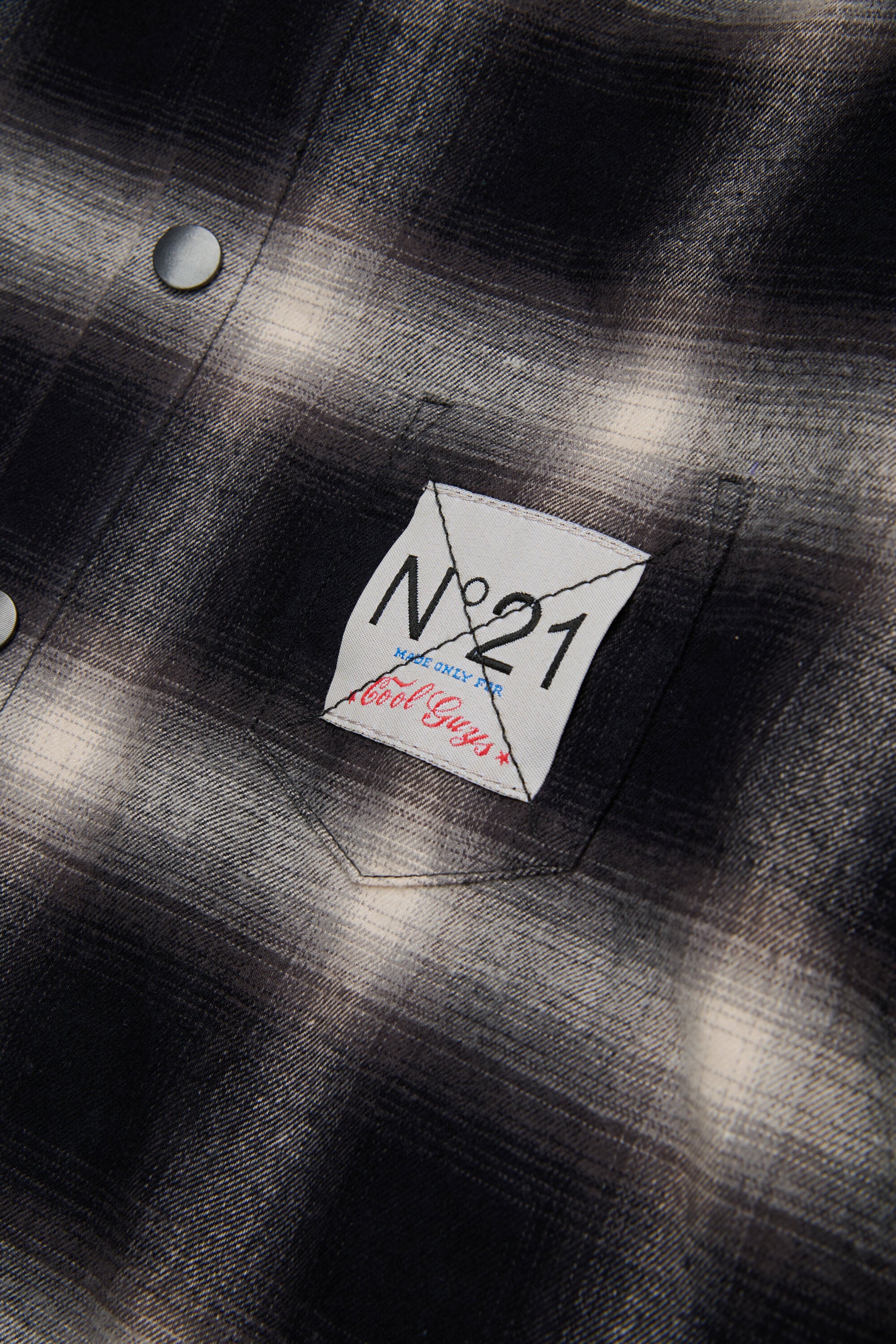 チェックのフランネル・オーバーシャツ