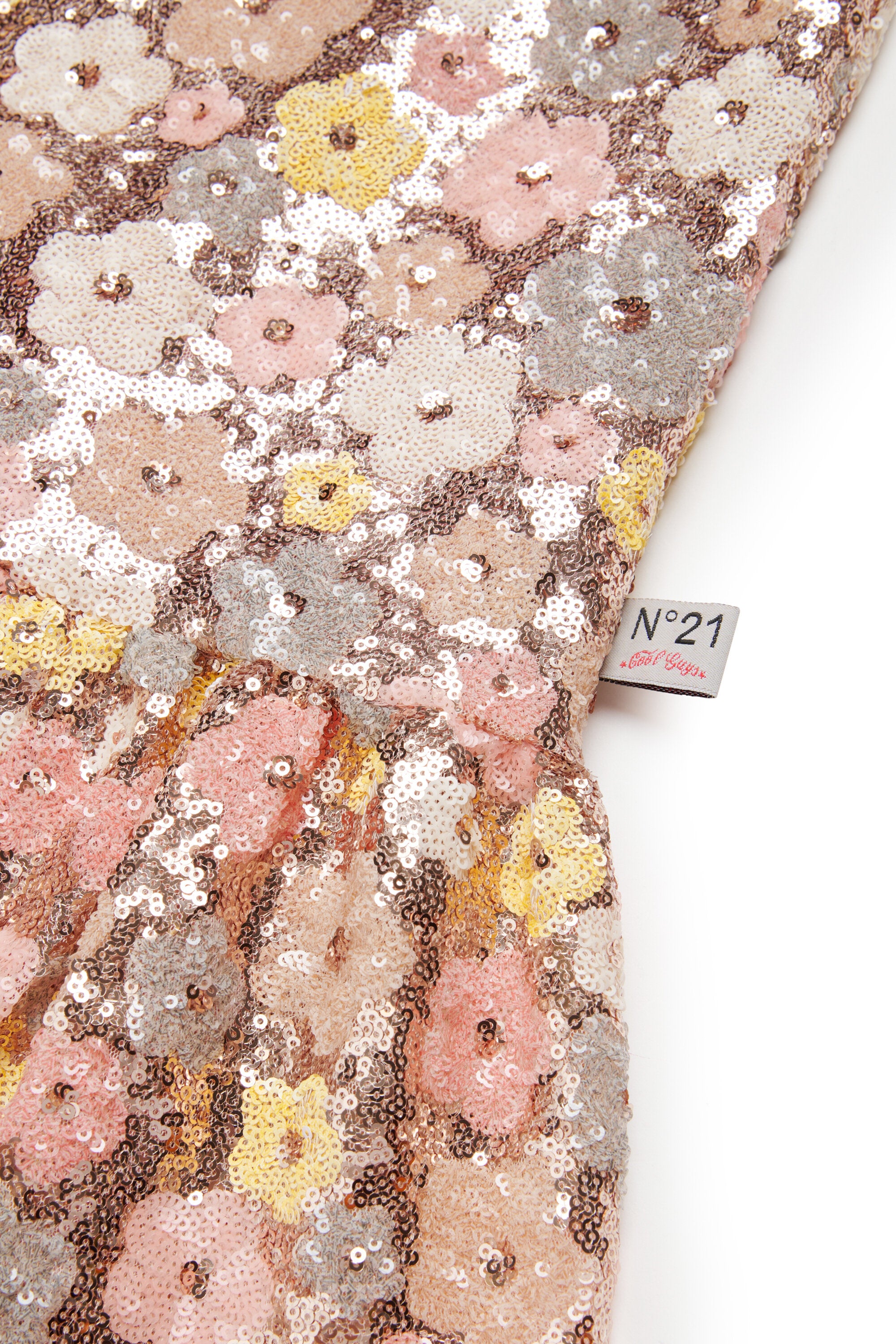 スパンコール付きノースリーブドレス