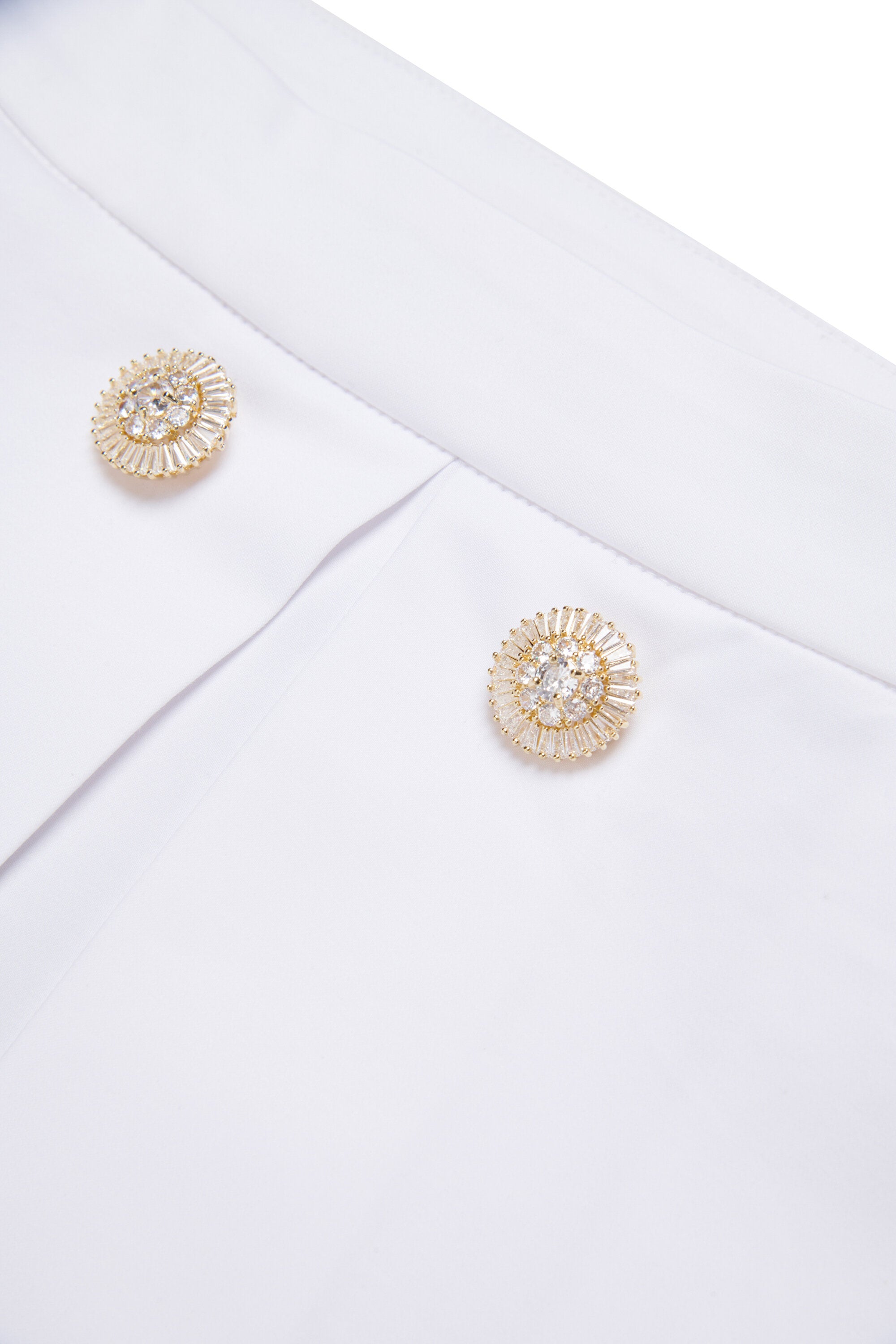 装飾ボタン付きミニスカート