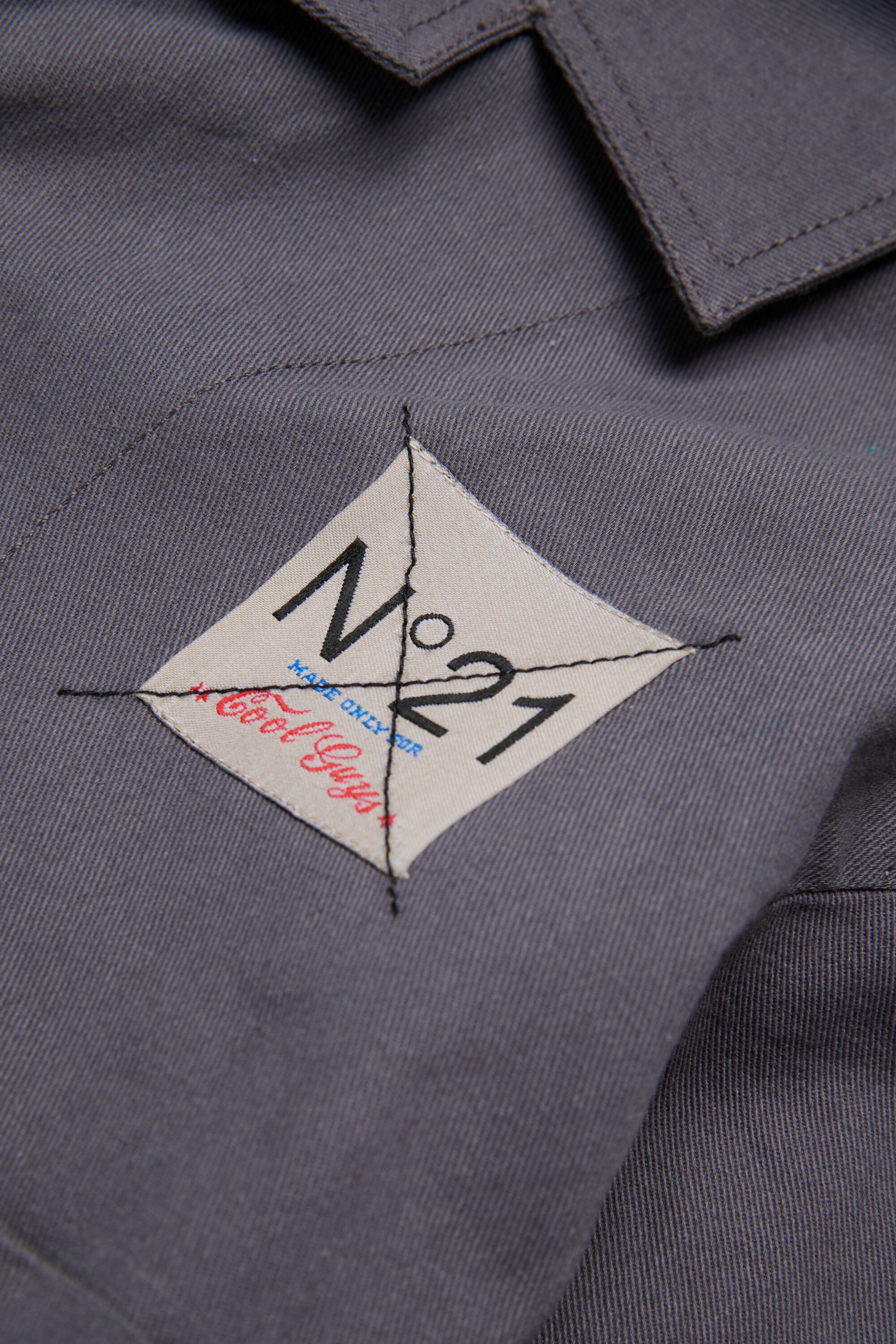 Workwear jacket with printed logo