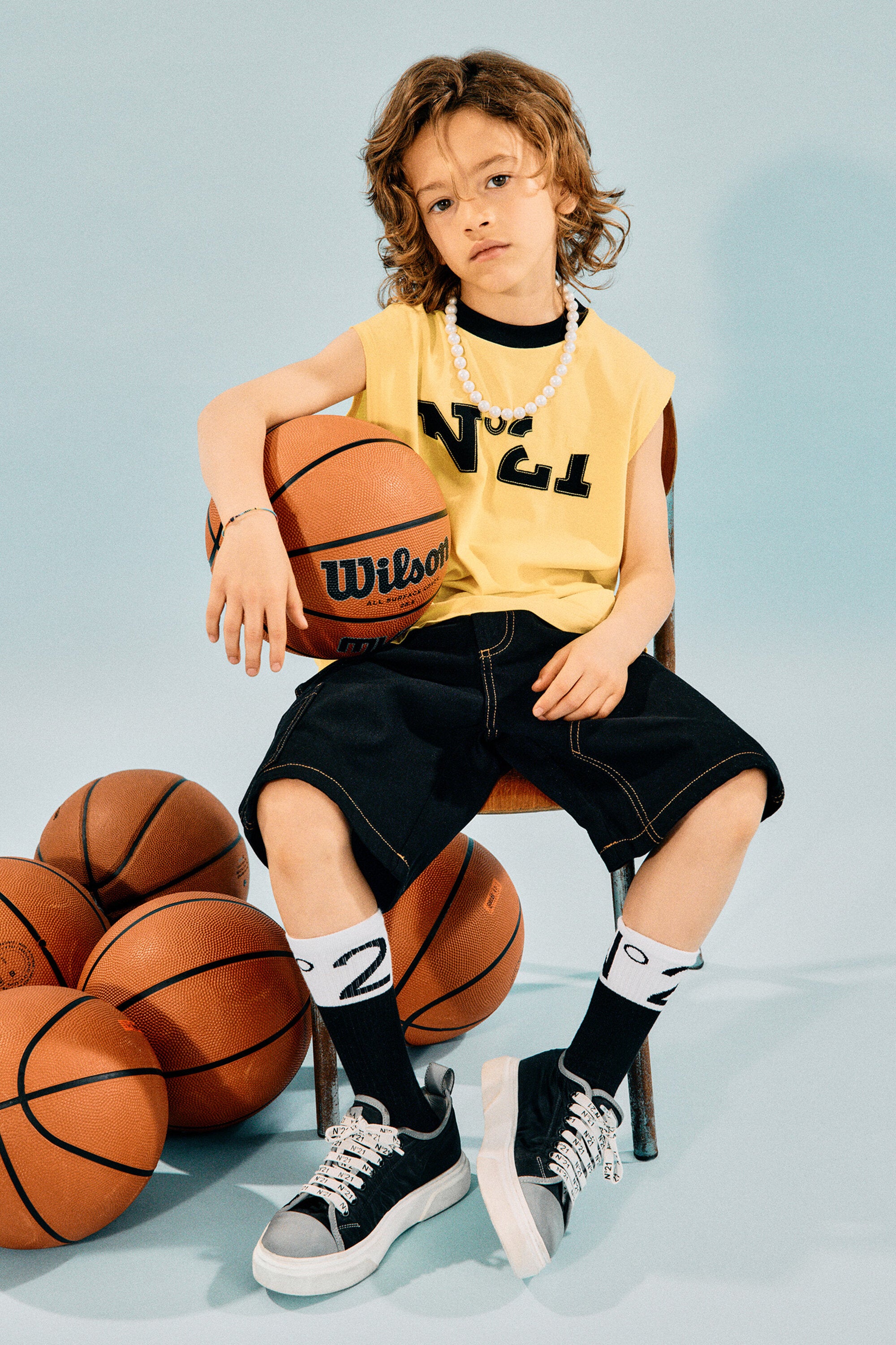 ロゴ入りカーゴポケットショーツ