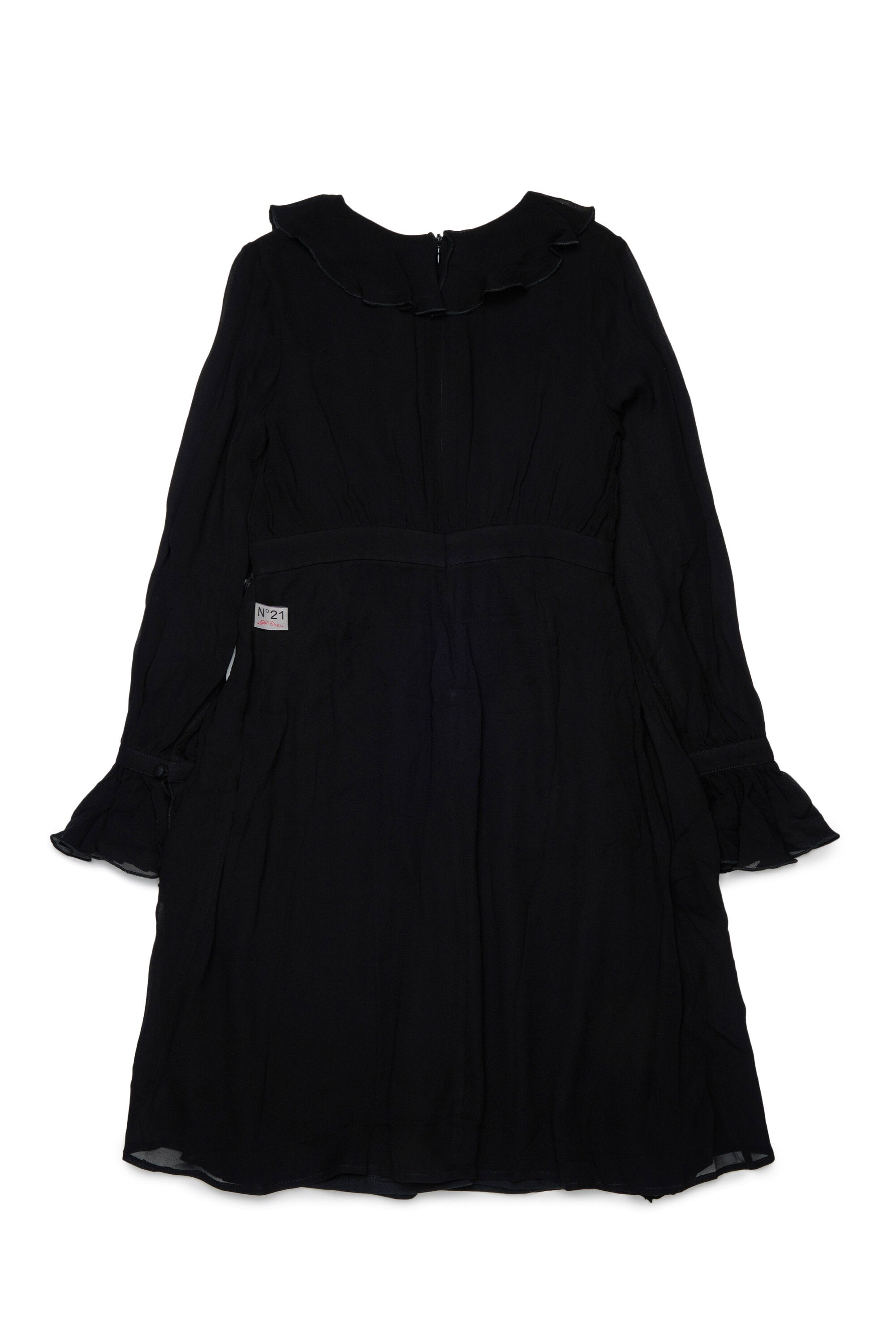 Dress with ruffles and long sleeves