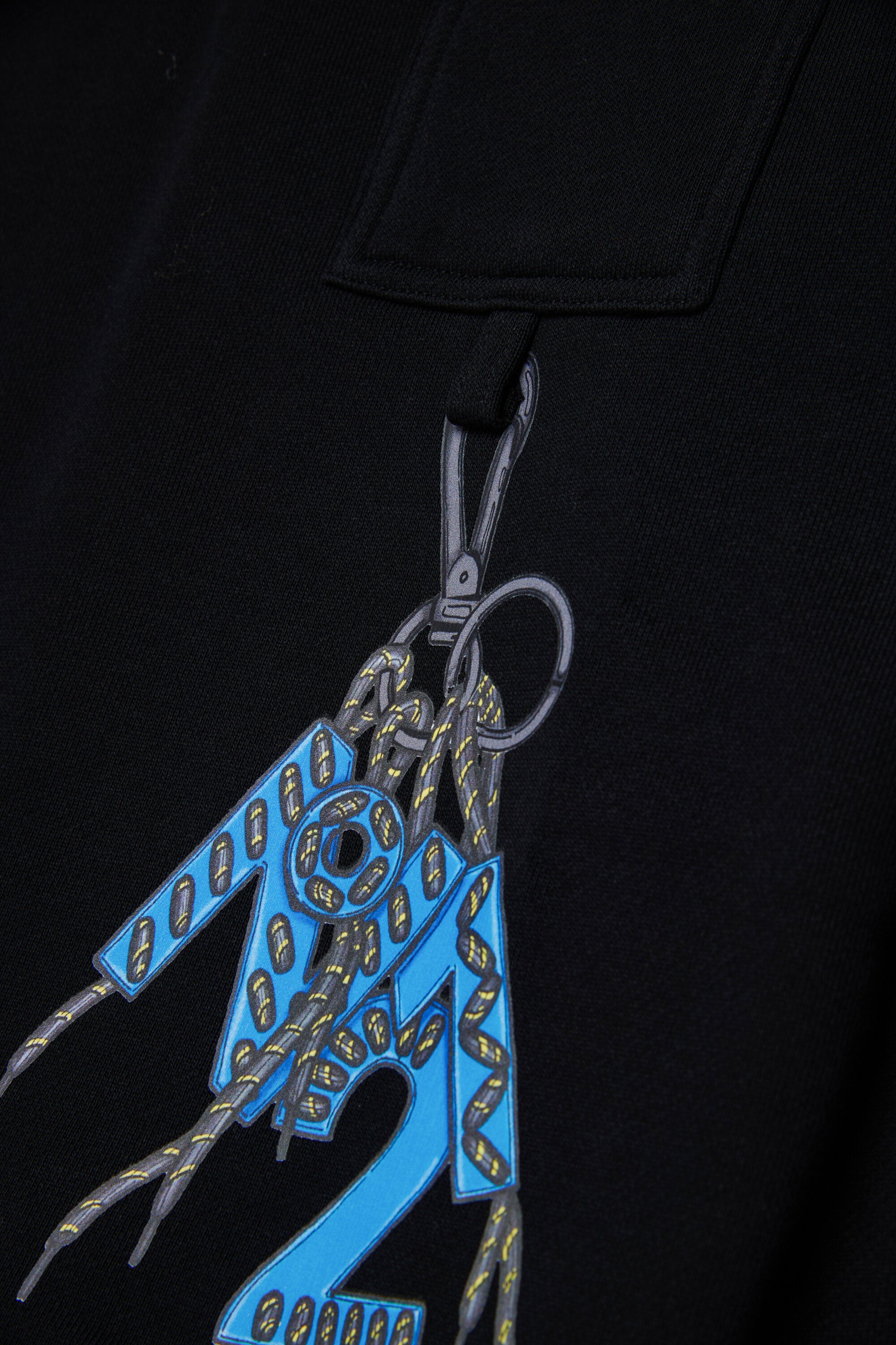 Hooded sweatshirt with graphic print