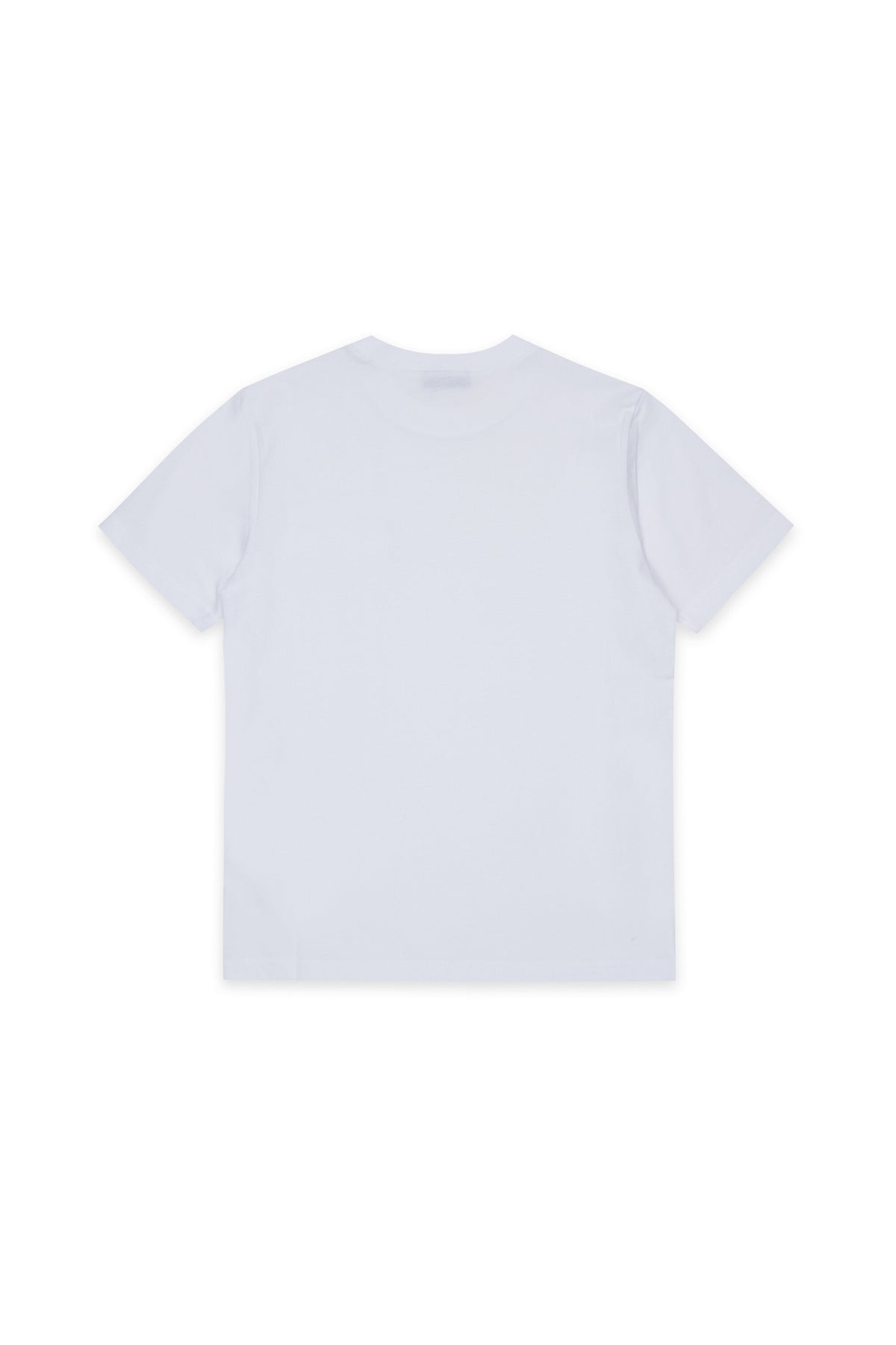 フロントにグラフィックプリントのTシャツ