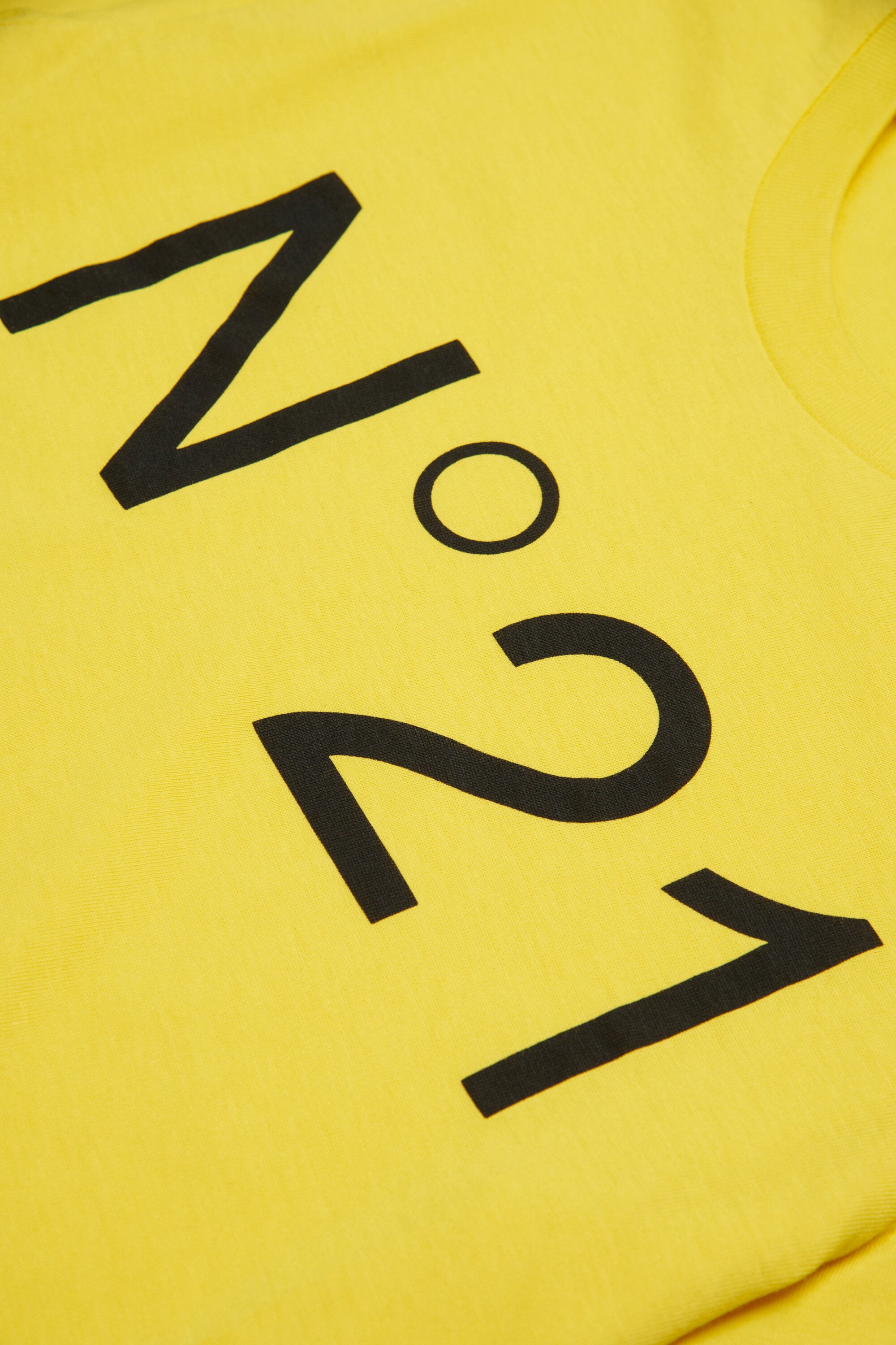 ロゴ入りジャージTシャツ