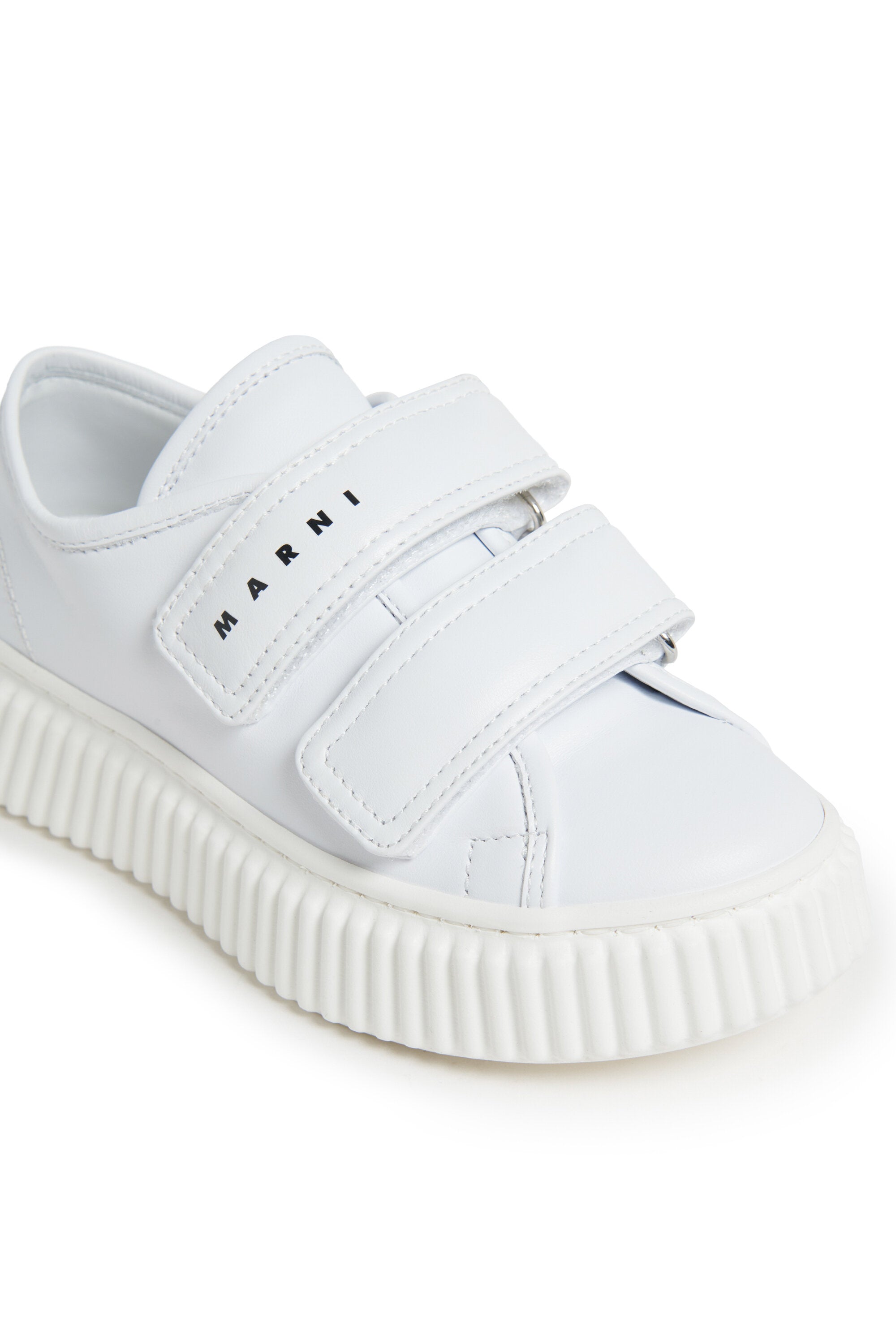 ストラップ付きレザー製ロートレーナー