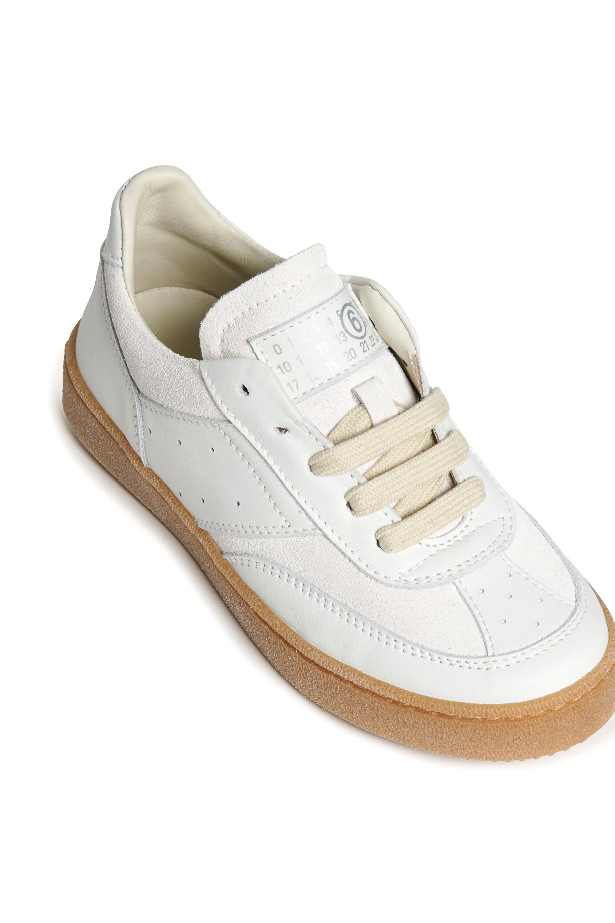 Leather court trainers