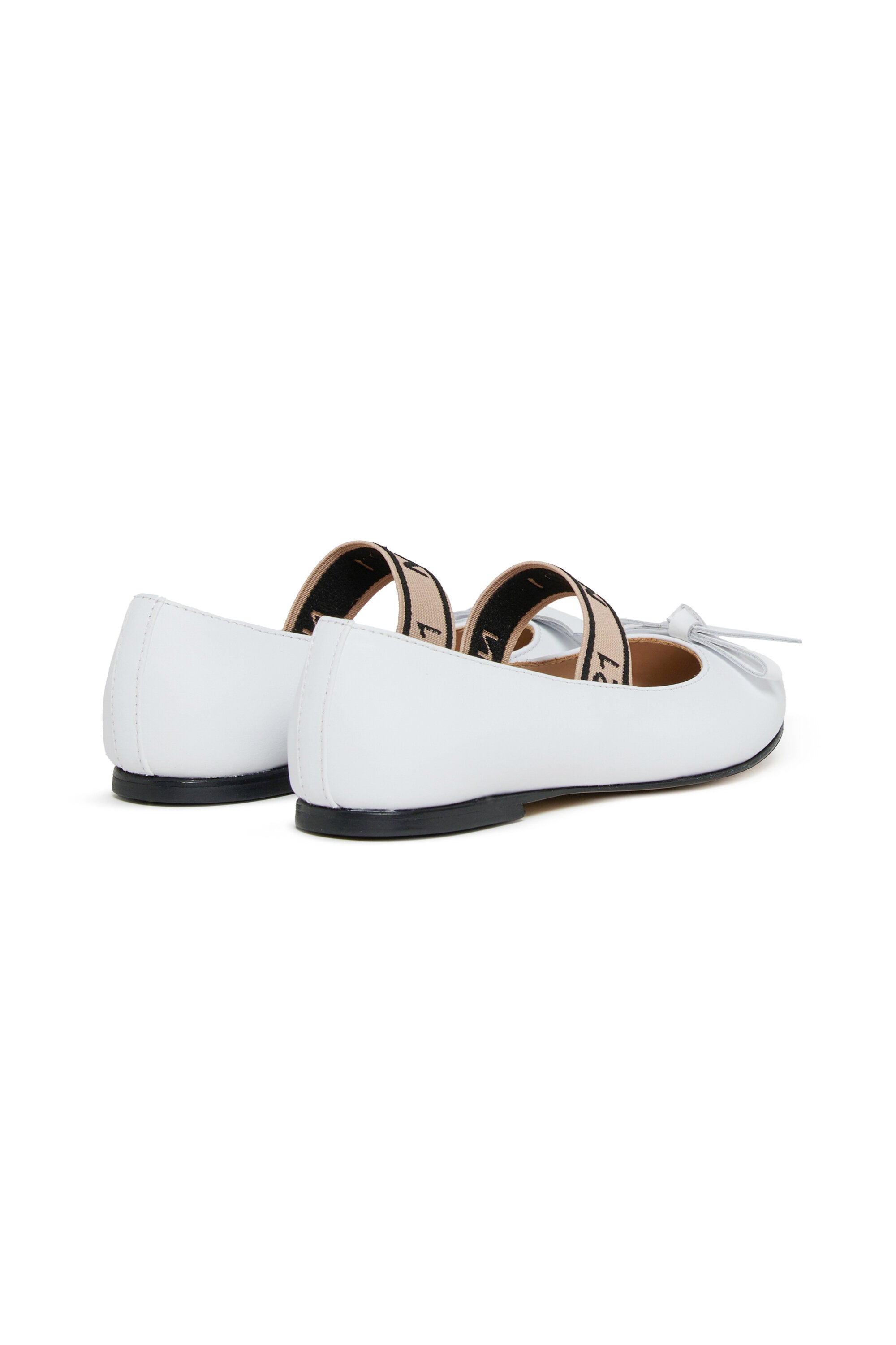 Leather ballerinas with bow