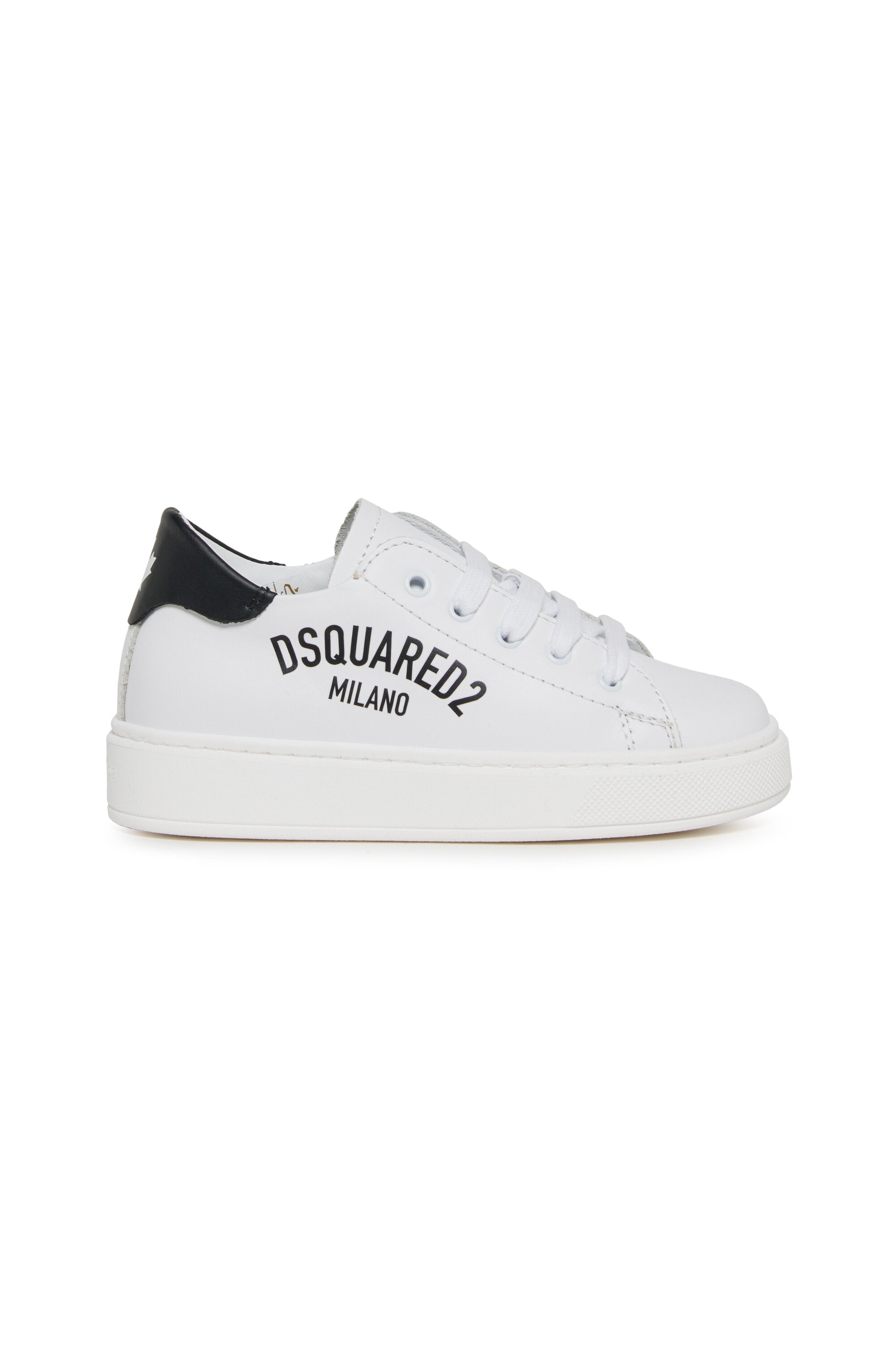Sneakers with logo