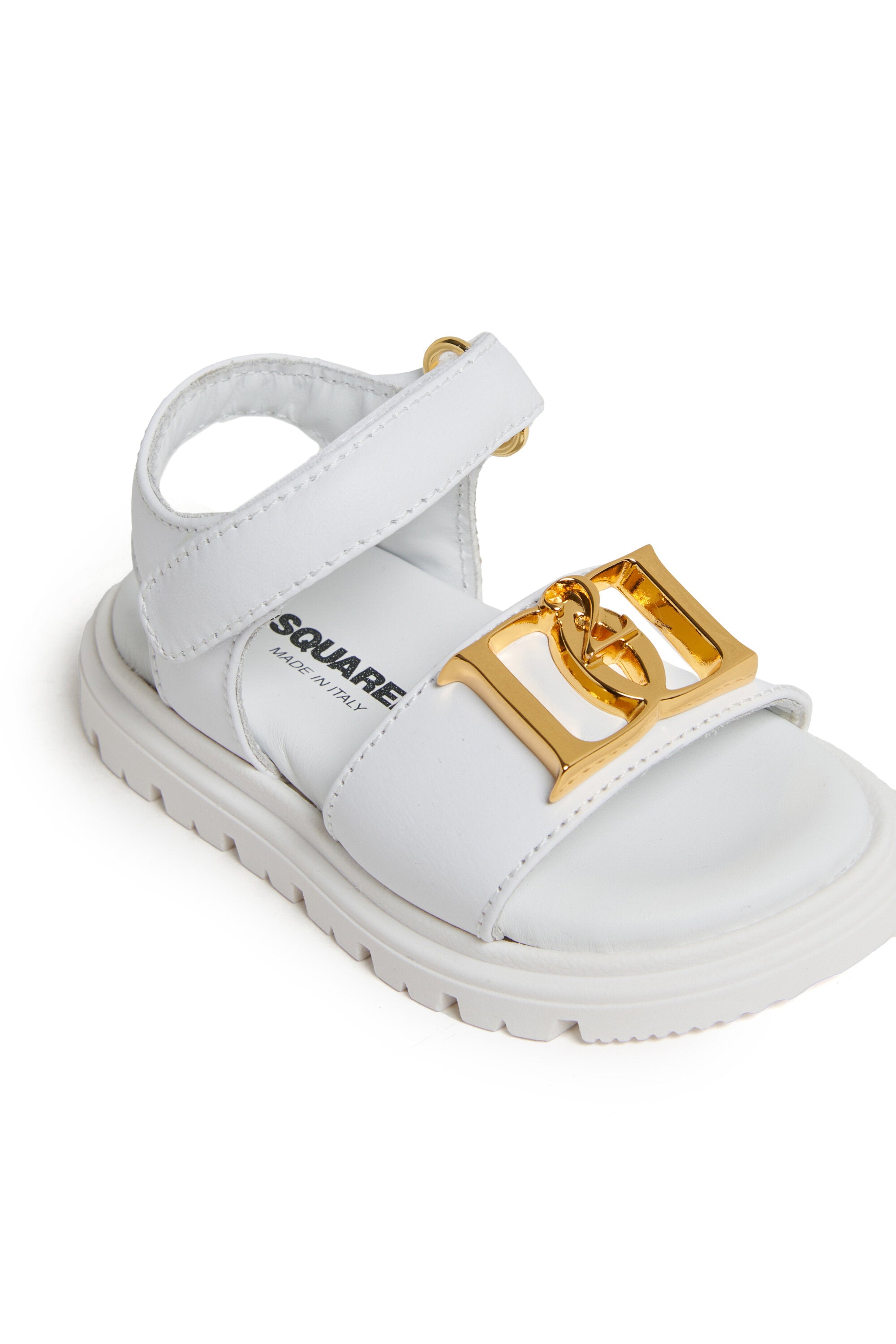 メタルディテール付きサンダル