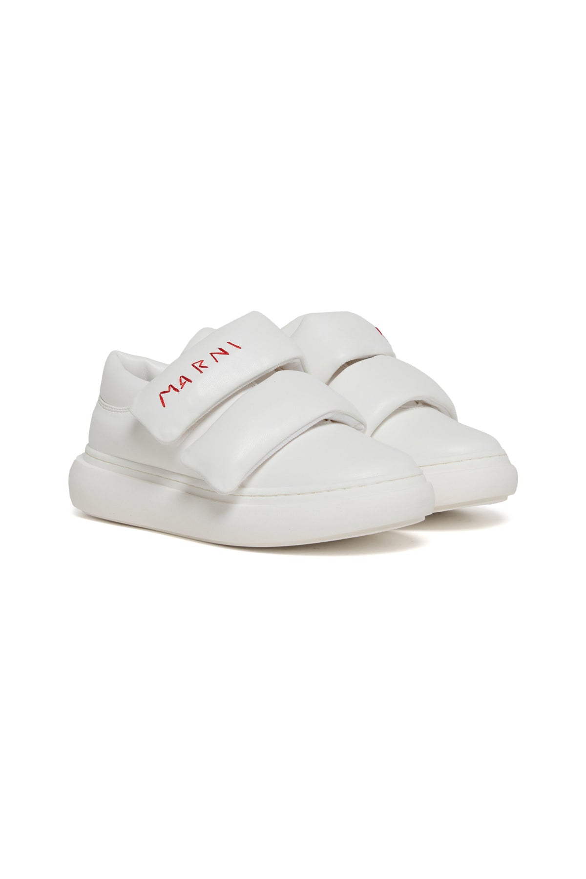 ロゴ入りスニーカー